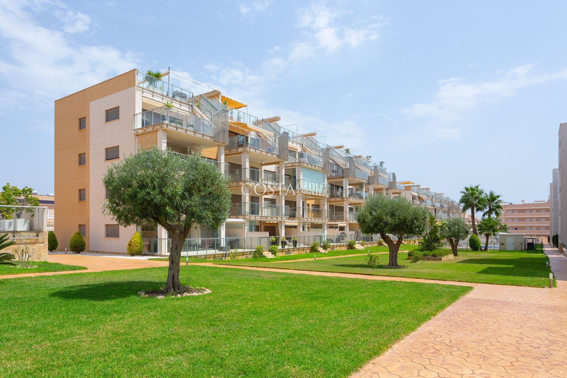 Herverkoop - Apartments -
Orihuela Costa - Villamartin