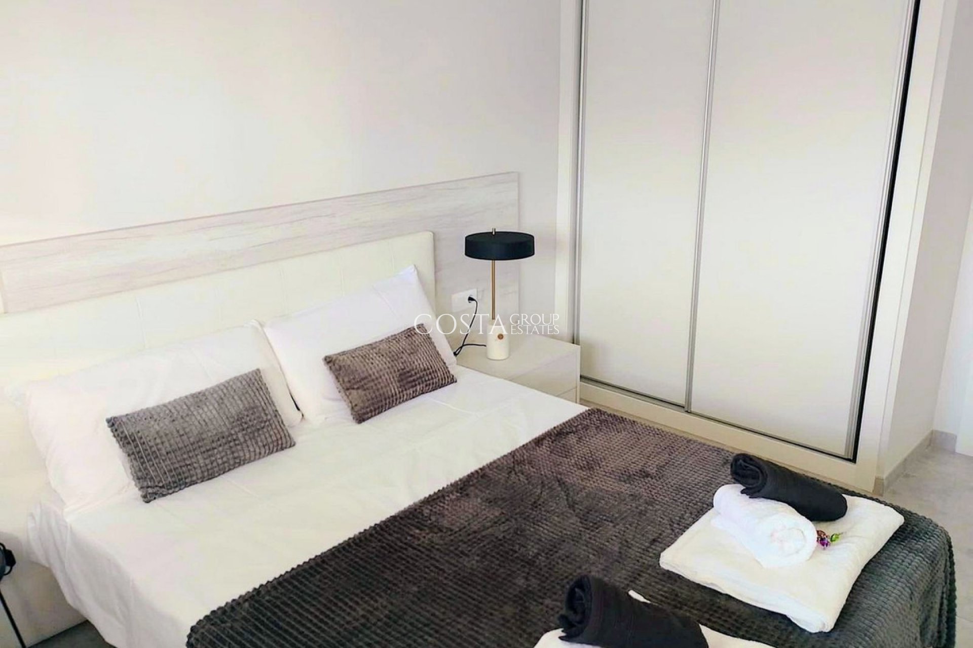 Herverkoop - Apartments -
Orihuela Costa - Villamartin