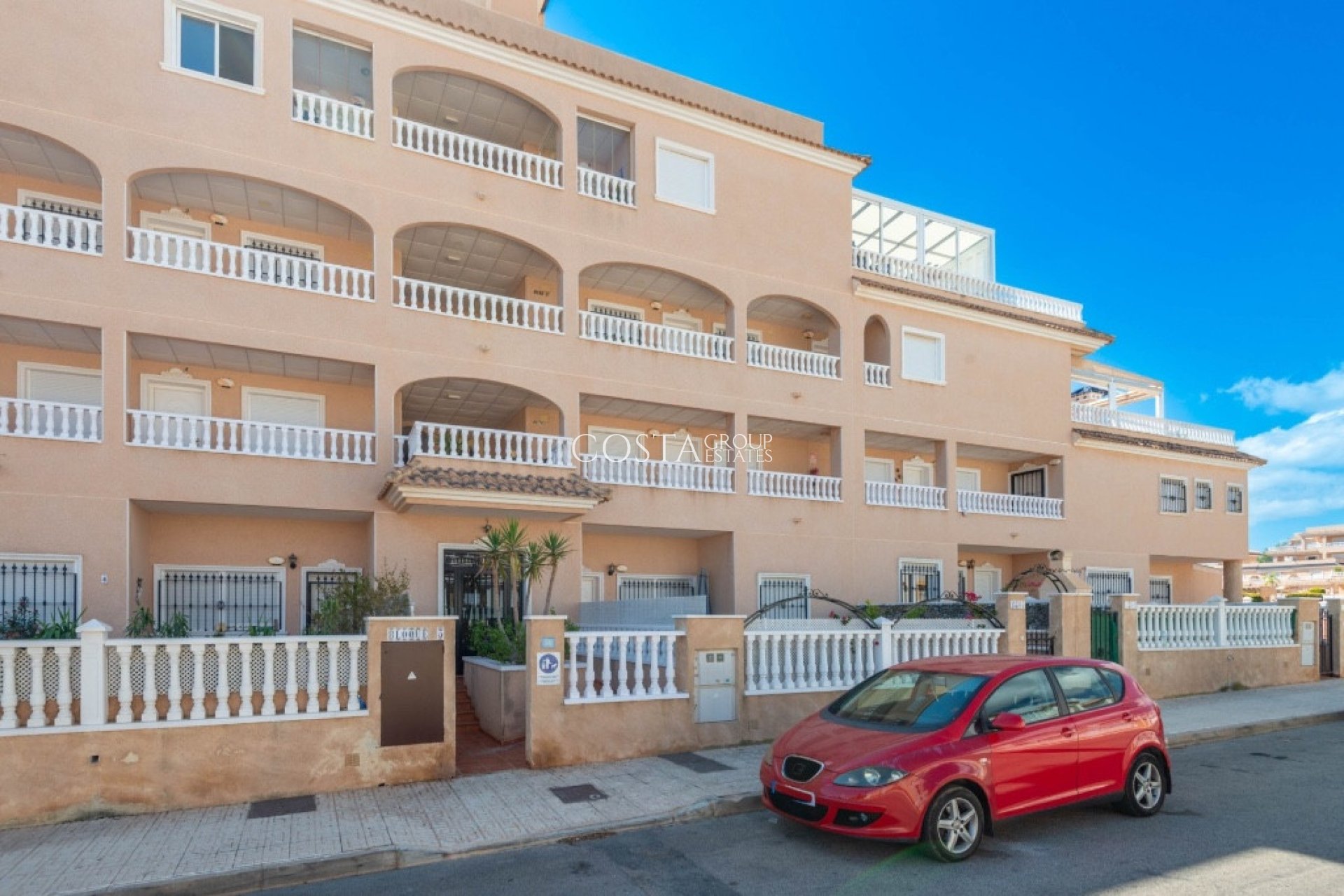 Herverkoop - Apartments -
Orihuela Costa - Villamartin