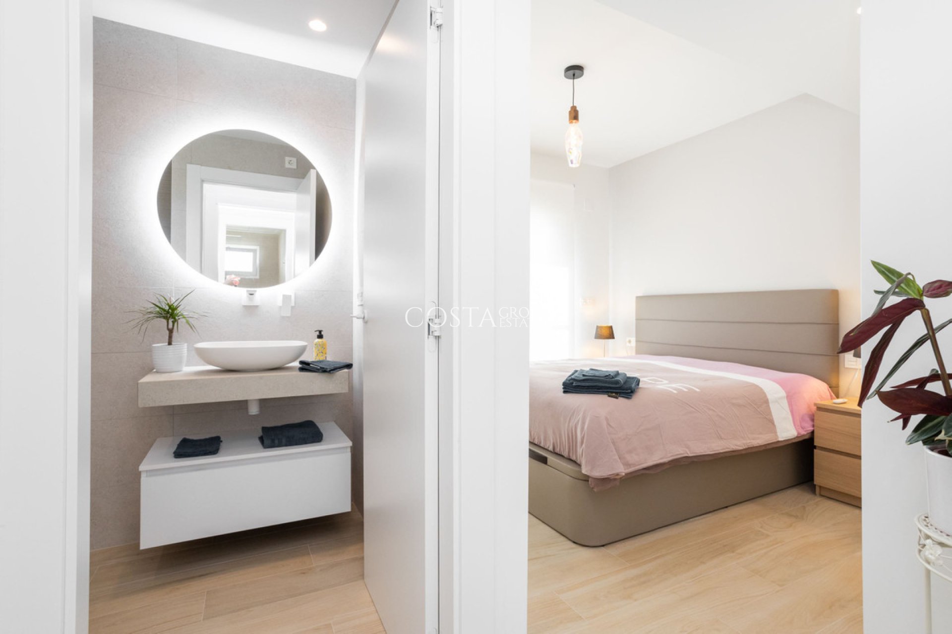 Herverkoop - Apartments -
Orihuela Costa - Villamartin