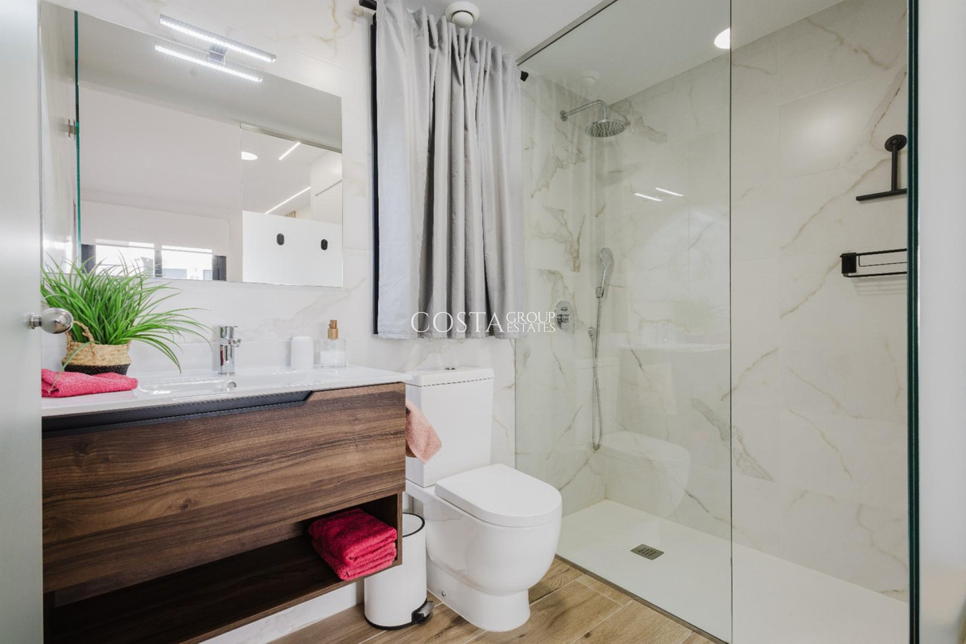 Herverkoop - Apartments -
Orihuela Costa