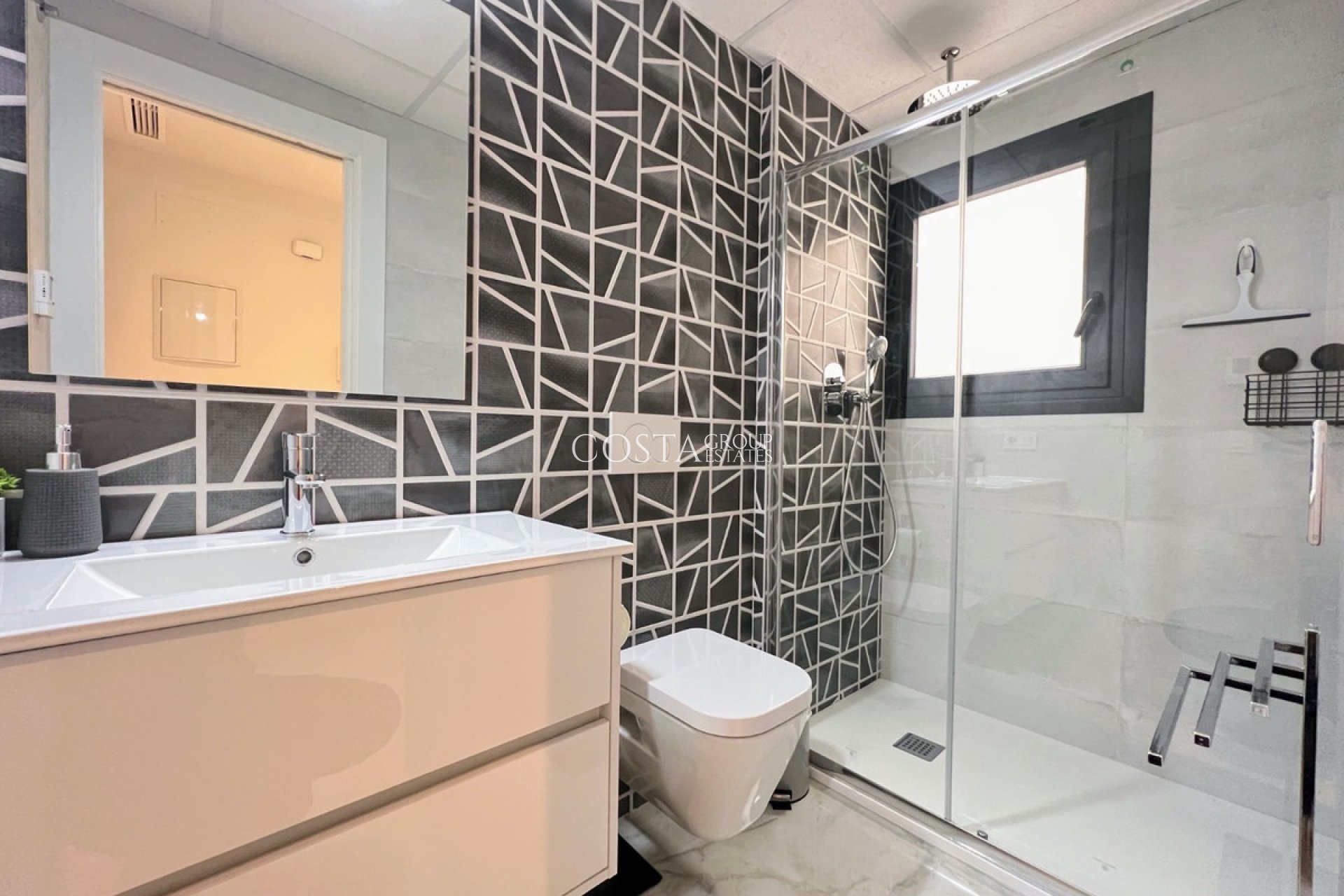 Herverkoop - Apartments -
Orihuela - Los Altos