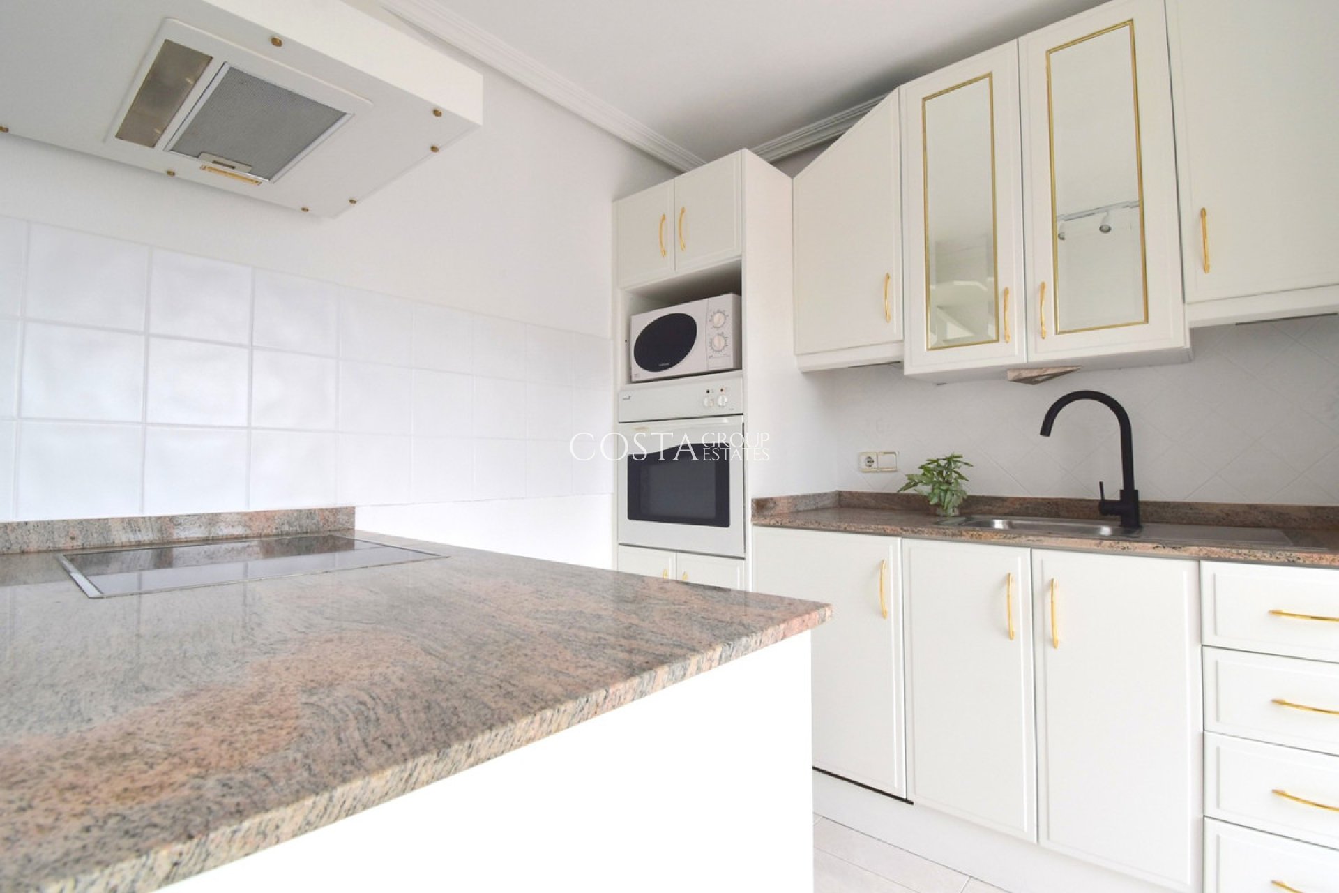 Herverkoop - Apartments -
Orihuela - Playa Flamenca