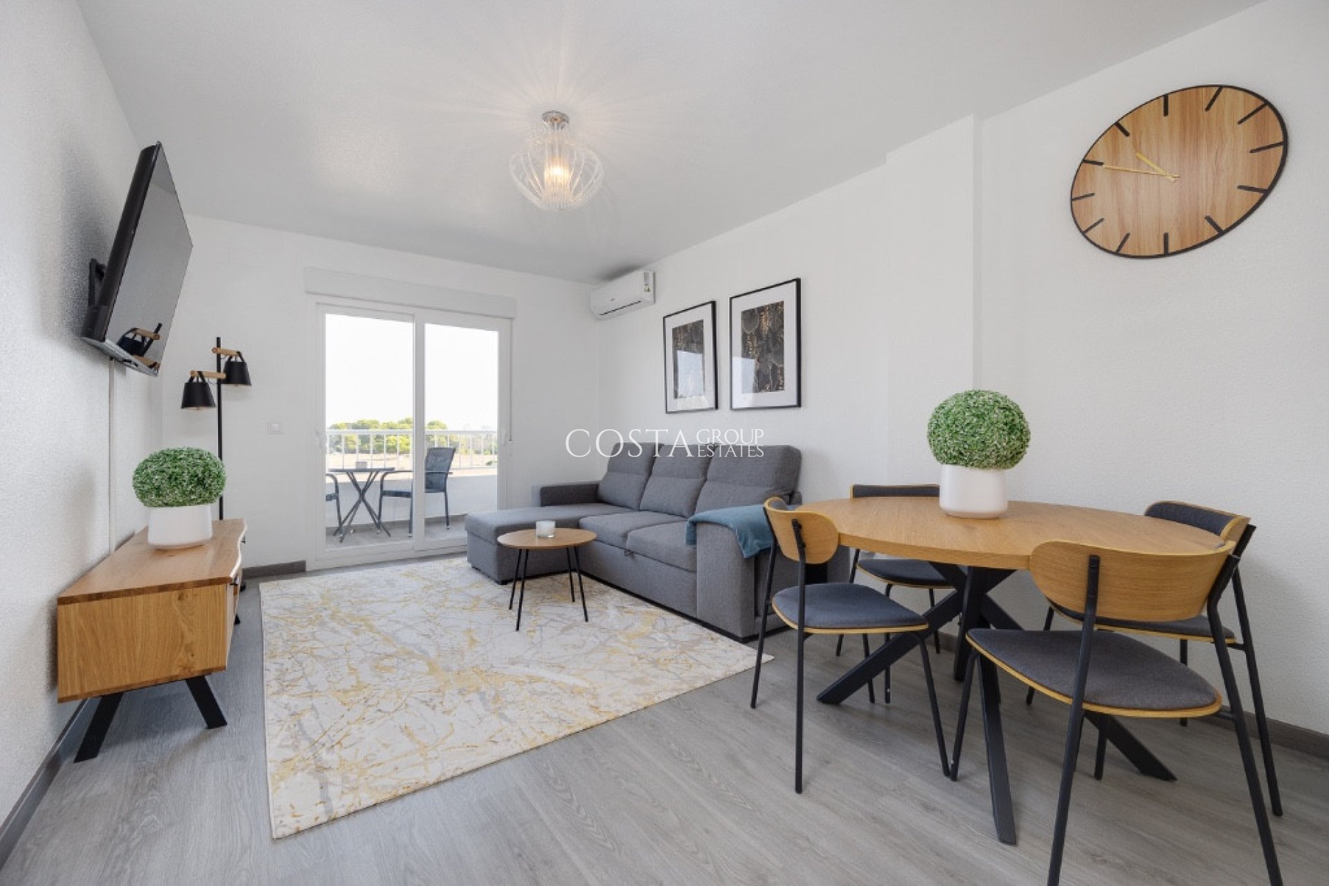 Herverkoop - Apartments -
Orihuela - Punta Prima