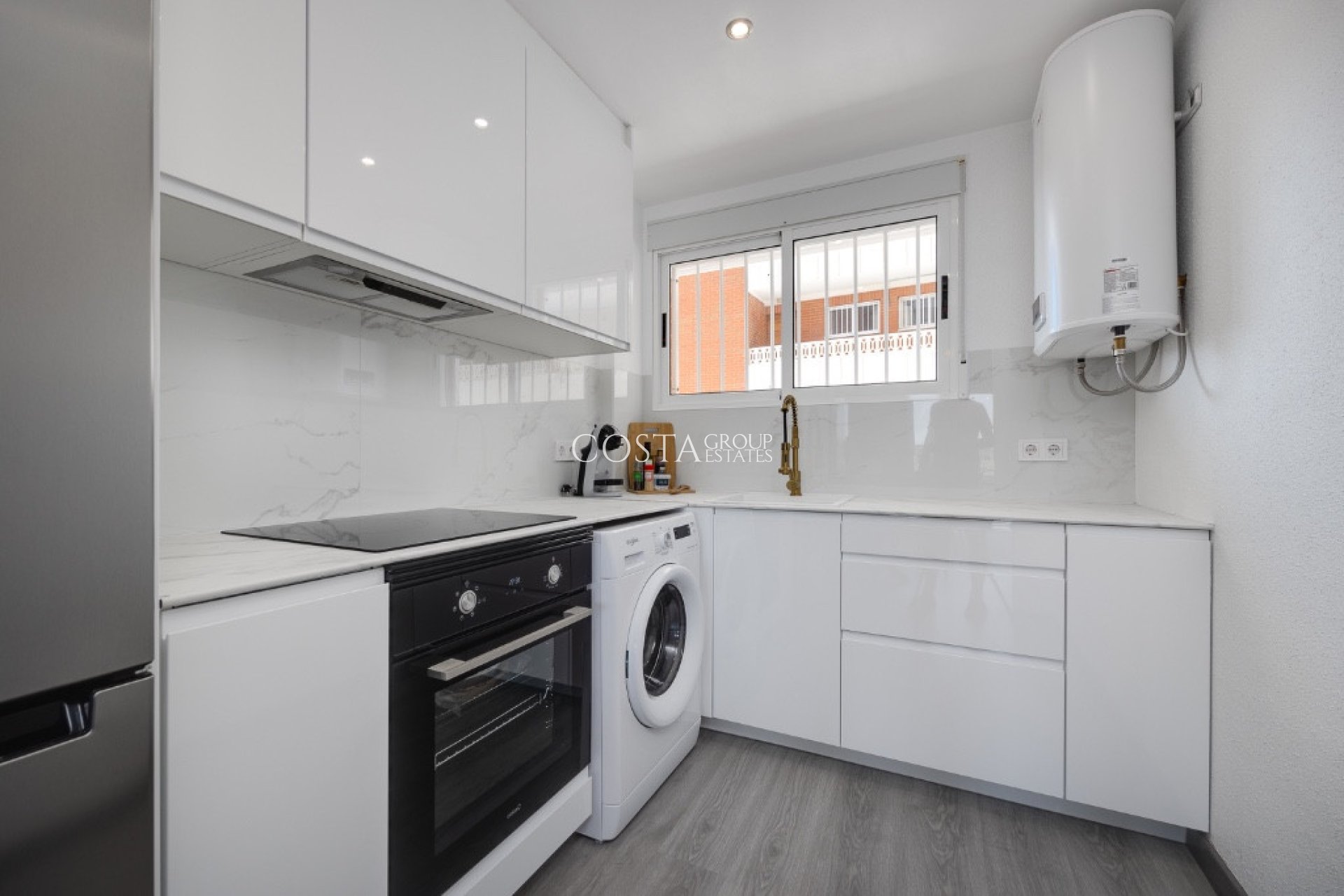 Herverkoop - Apartments -
Orihuela - Punta Prima