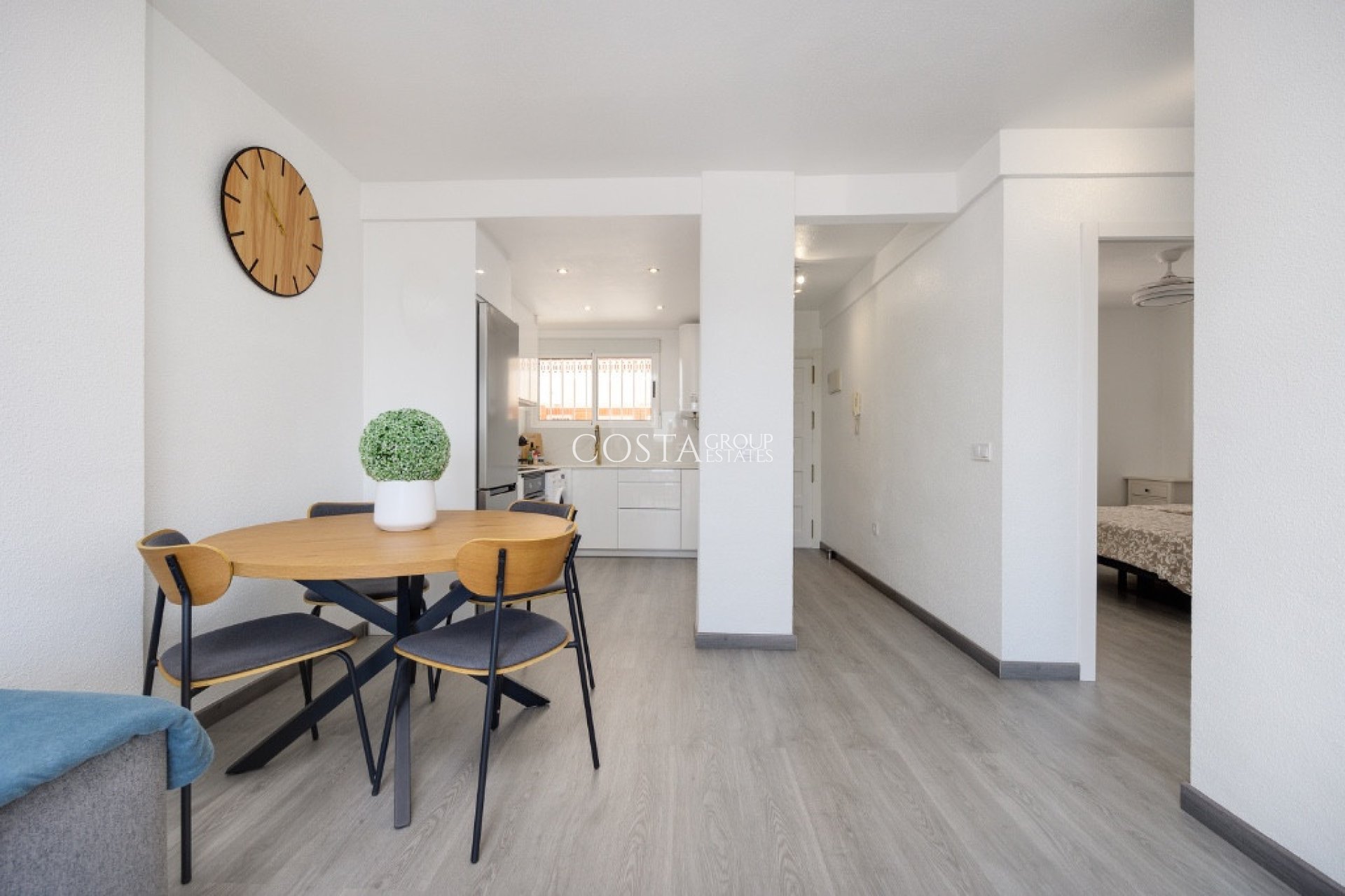 Herverkoop - Apartments -
Orihuela - Punta Prima