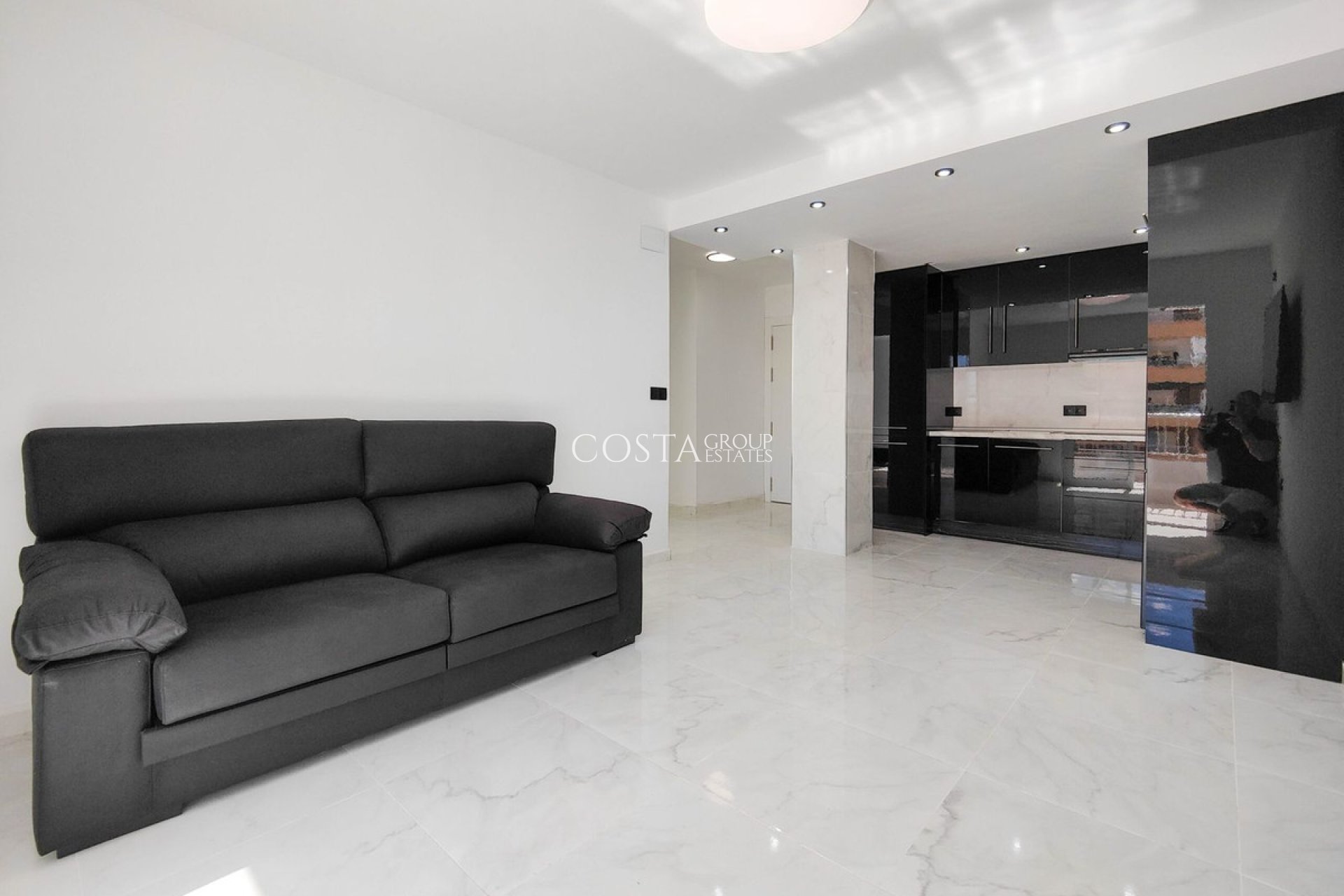 Herverkoop - Apartments -
Orihuela - Punta Prima