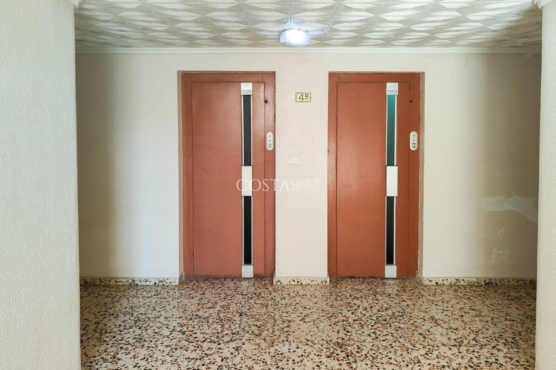 Herverkoop - Apartments -
Orihuela - Punta Prima