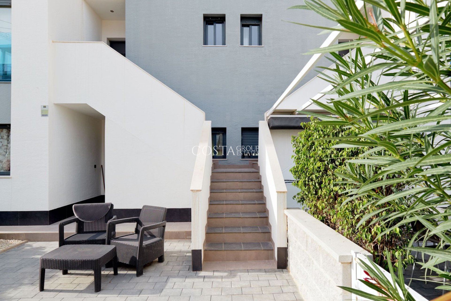 Herverkoop - Apartments -
Orihuela - Punta Prima