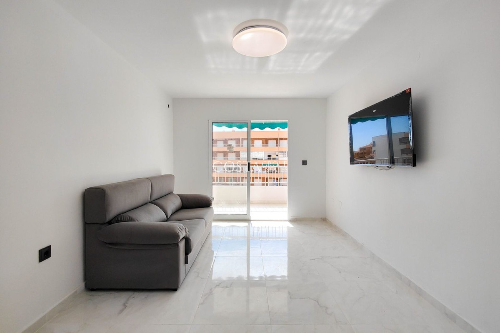 Herverkoop - Apartments -
Orihuela - Punta Prima