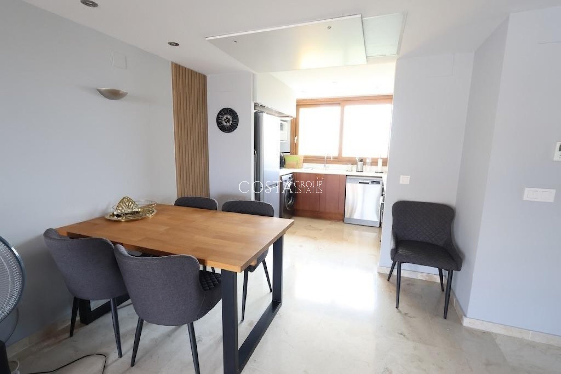 Herverkoop - Apartments -
Orihuela - Punta Prima