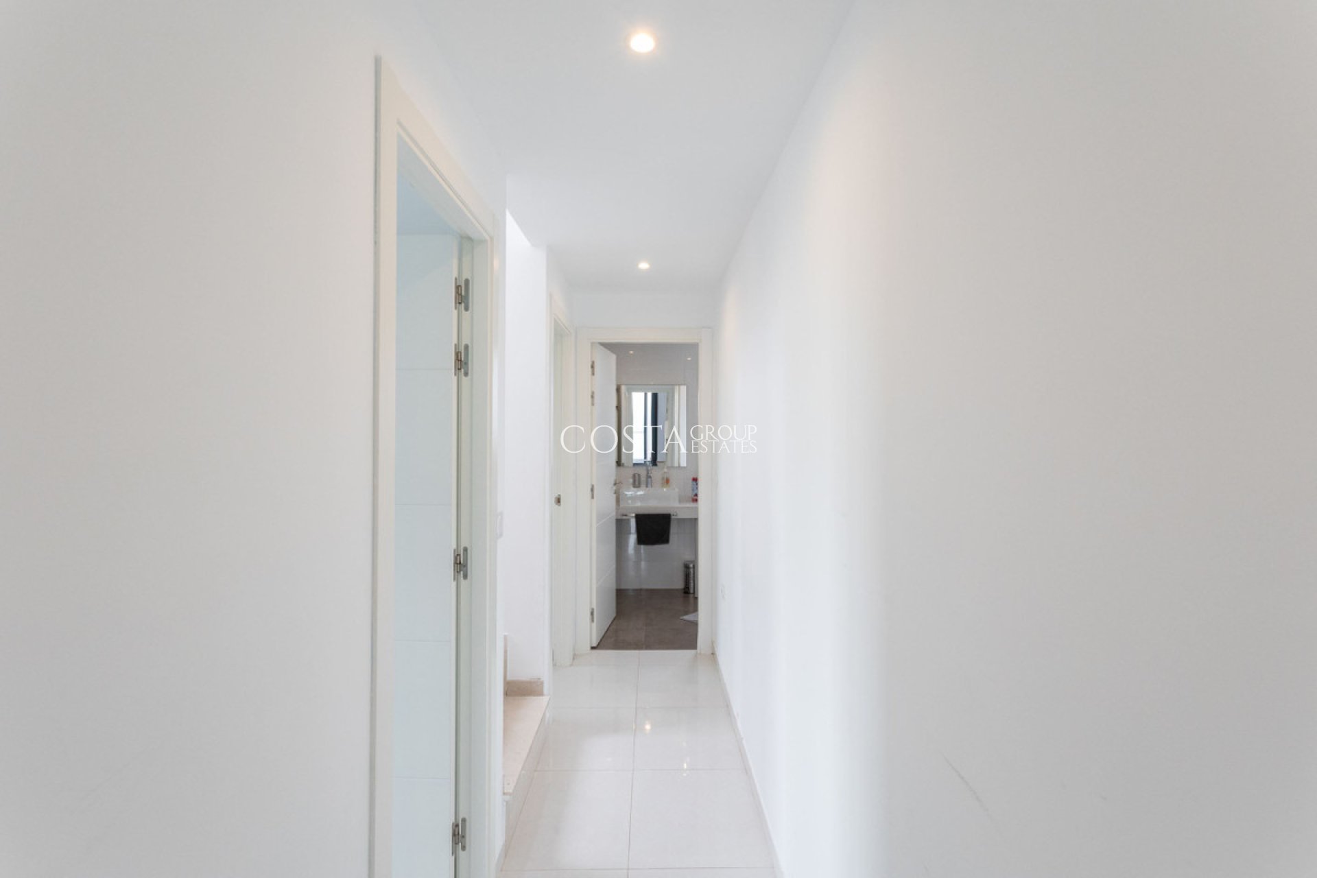 Herverkoop - Apartments -
Orihuela - Punta Prima