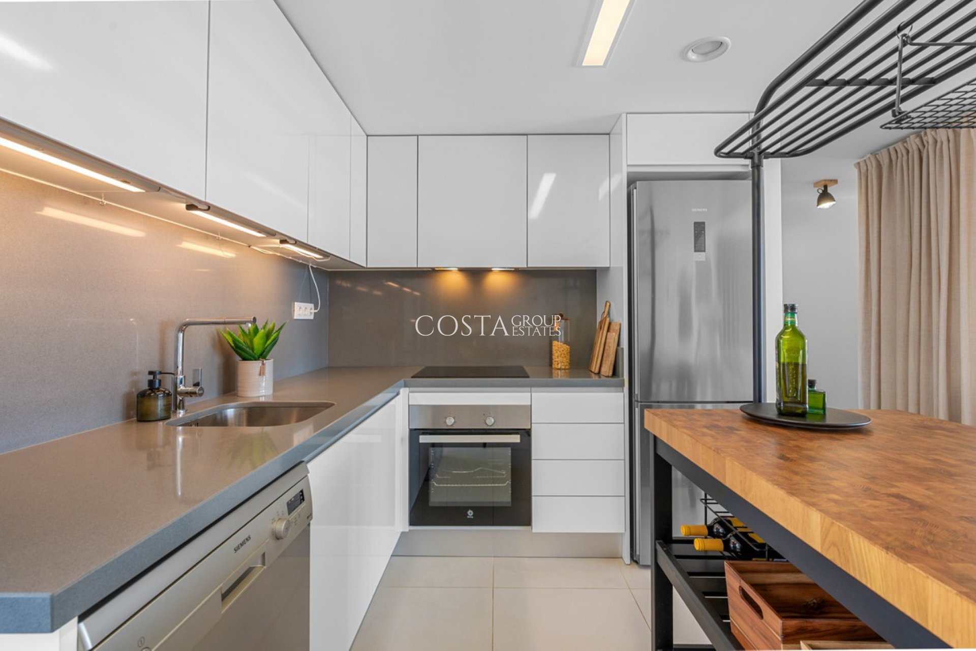 Herverkoop - Apartments -
Orihuela - Punta Prima