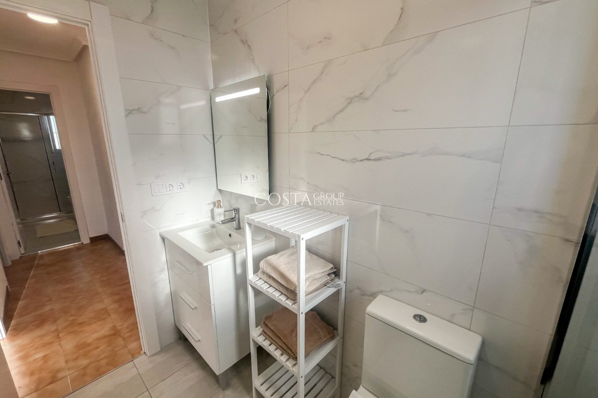 Herverkoop - Apartments -
Orihuela - Punta Prima