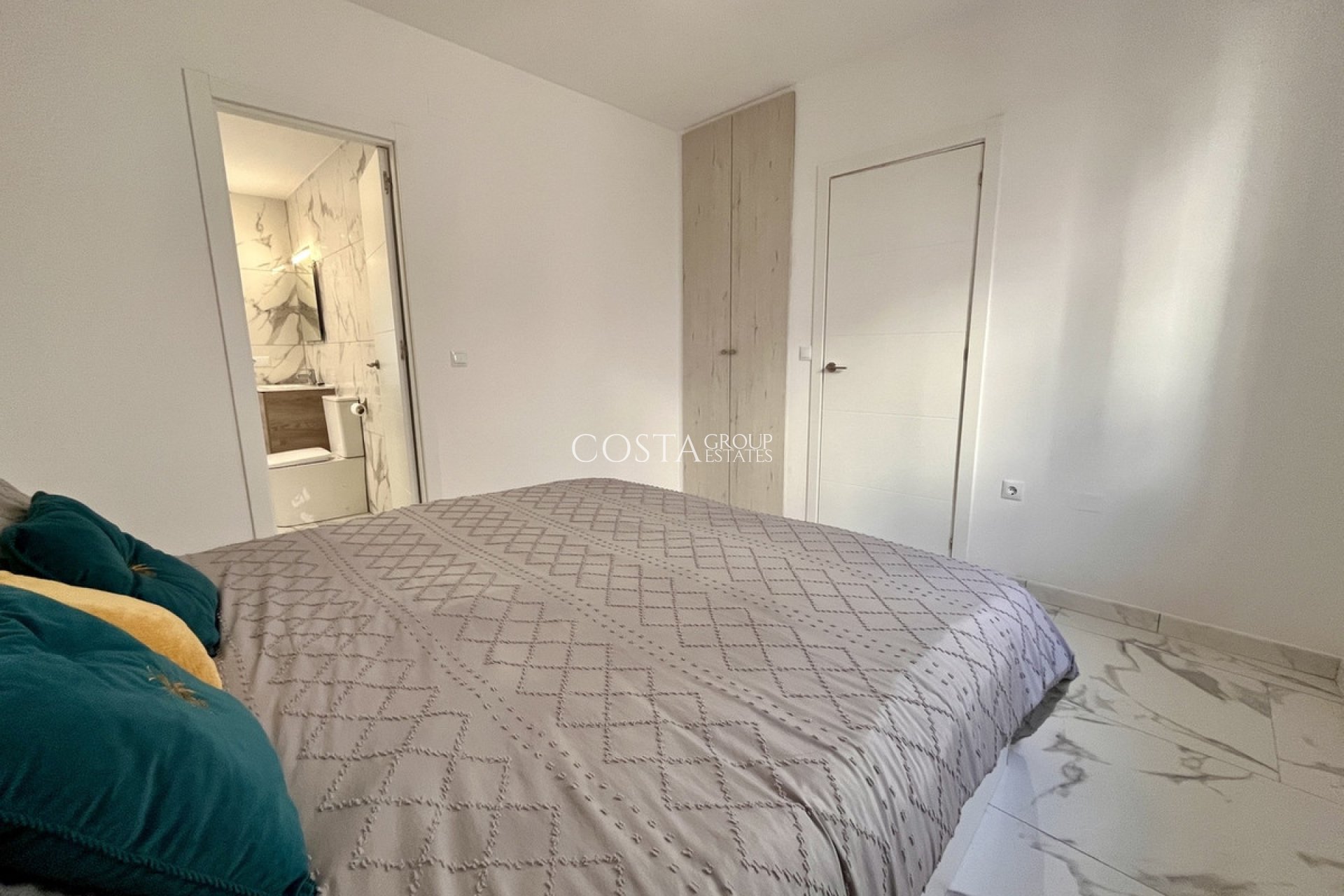 Herverkoop - Apartments -
Orihuela - Villamartin