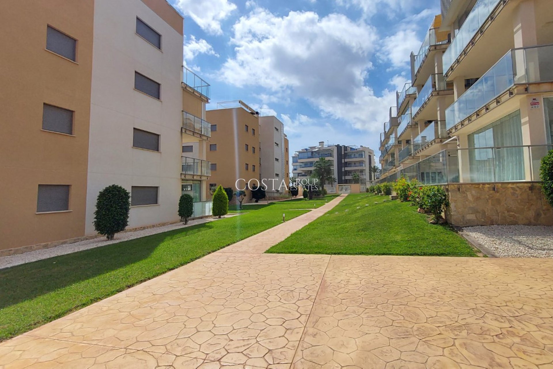 Herverkoop - Apartments -
Orihuela - Villamartin