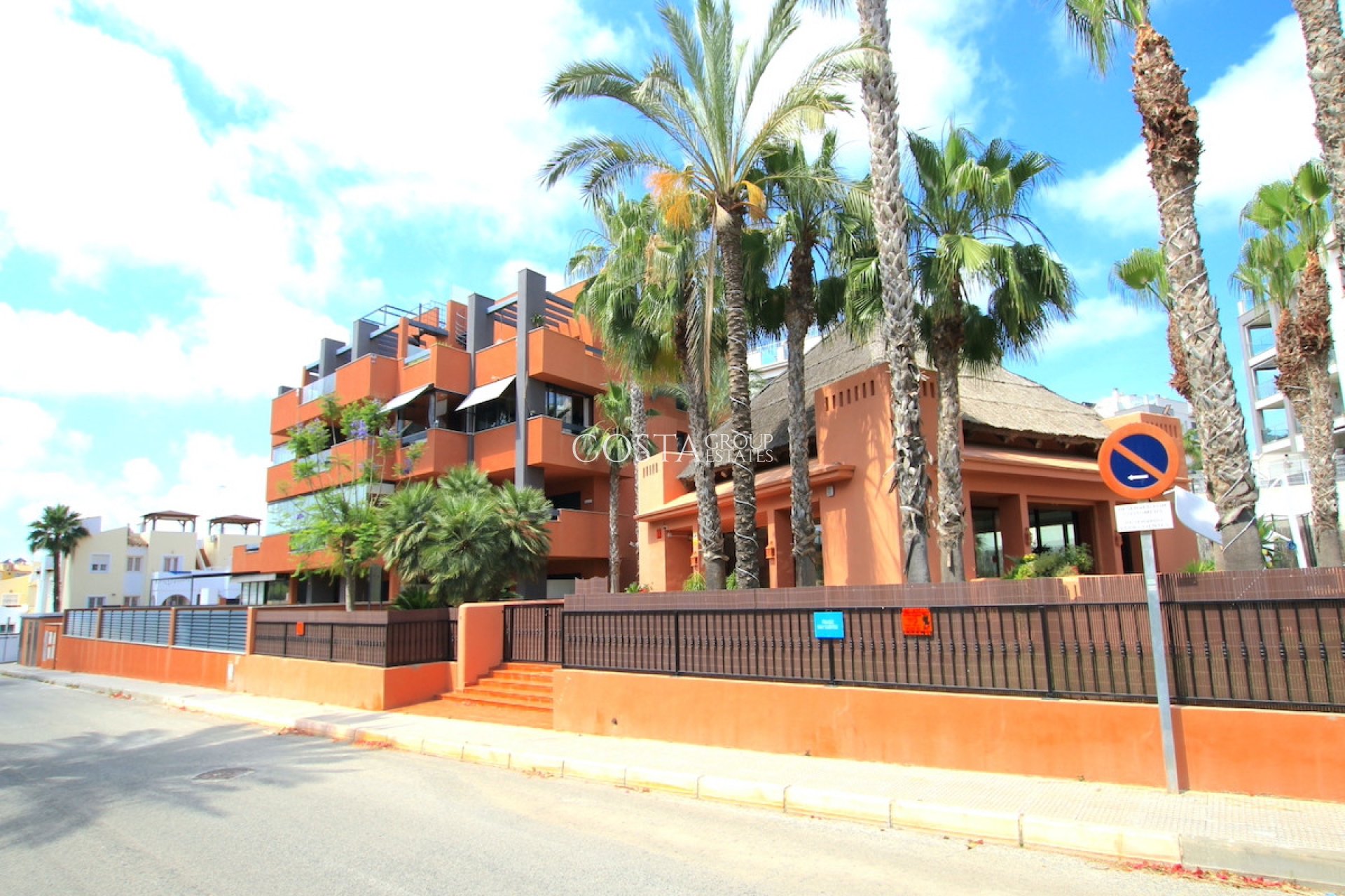 Herverkoop - Apartments -
Orihuela - Villamartin