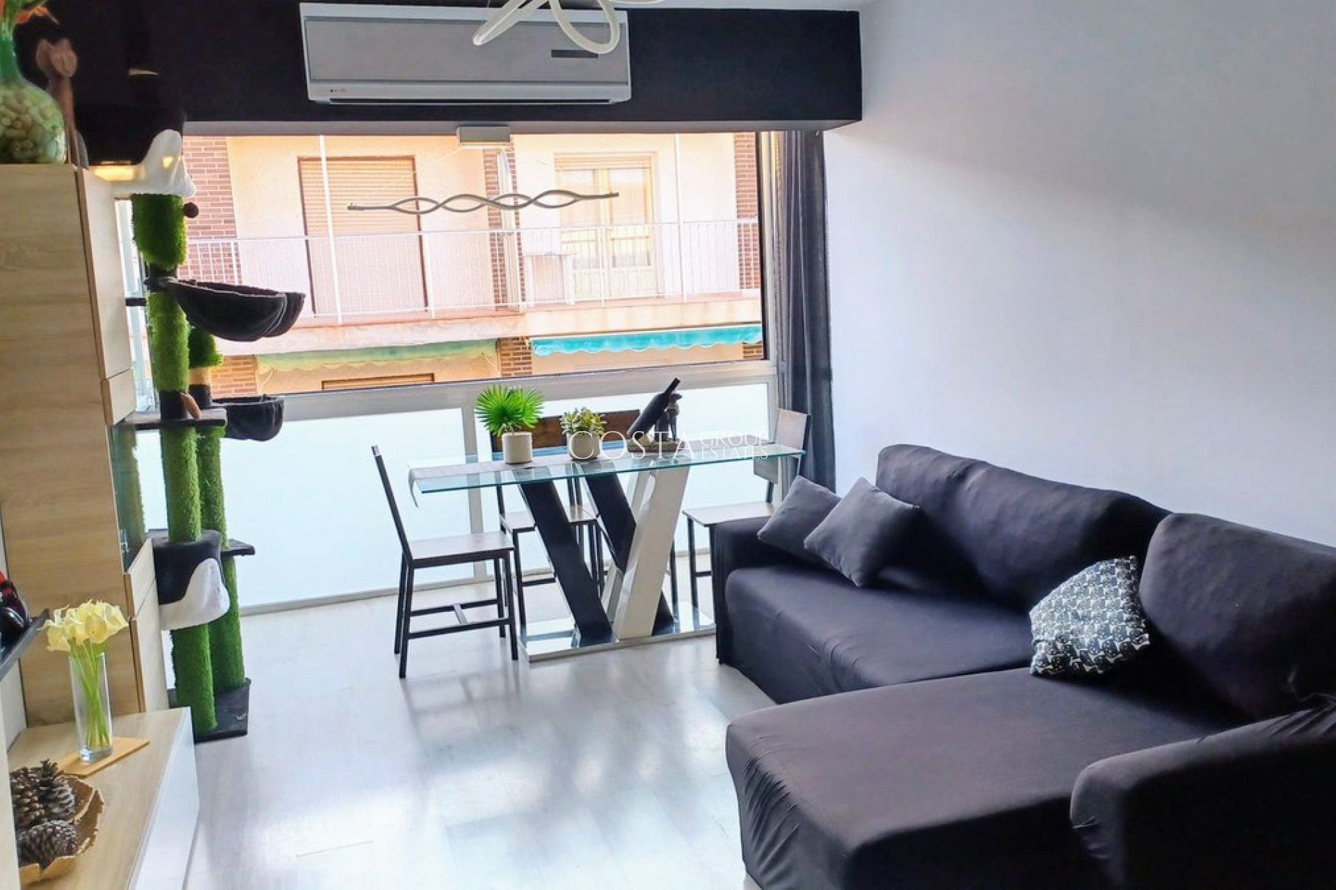 Herverkoop - Apartments -
Pilar de la Horadada - Torre De La Horadada