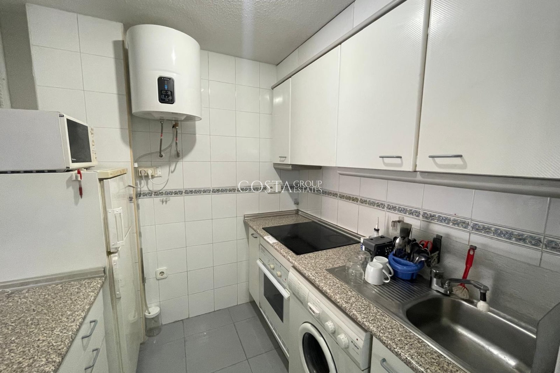 Herverkoop - Apartments -
Punta Prima