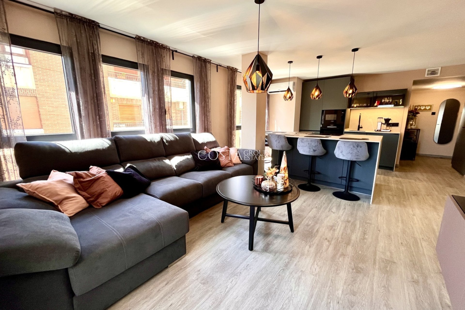 Herverkoop - Apartments -
Rojales - Rojales Centro