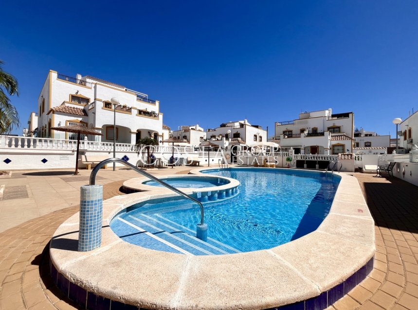 Herverkoop - Apartments -
San Miguel de Salinas - San Miguel de Salinas Centro