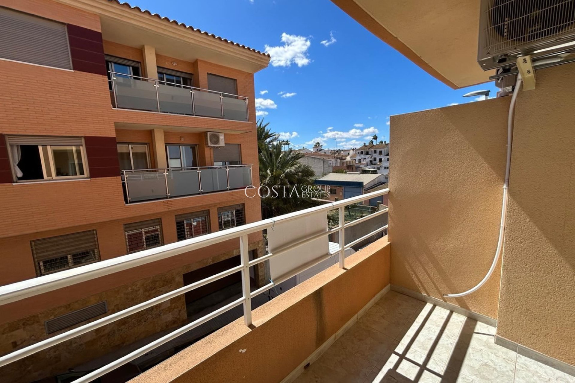 Herverkoop - Apartments -
San Miguel de Salinas - San Miguel de Salinas Centro