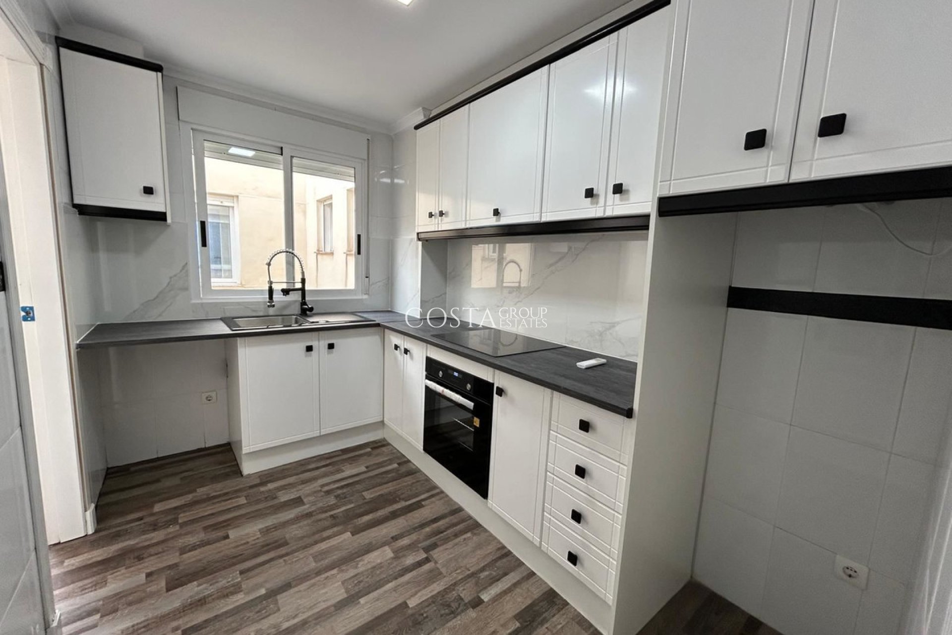 Herverkoop - Apartments -
San Miguel de Salinas - San Miguel de Salinas Centro