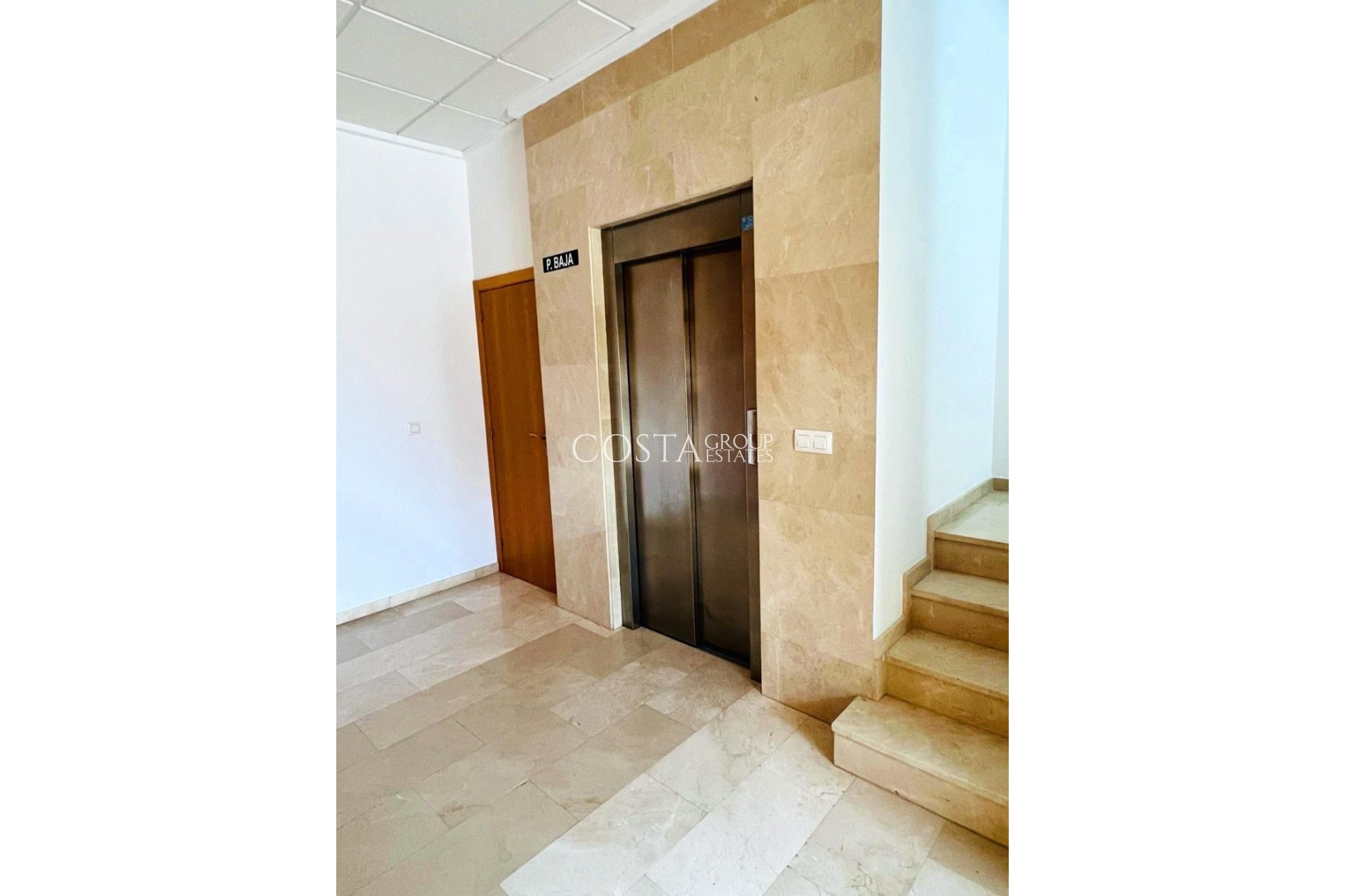 Herverkoop - Apartments -
Teulada - Moraira