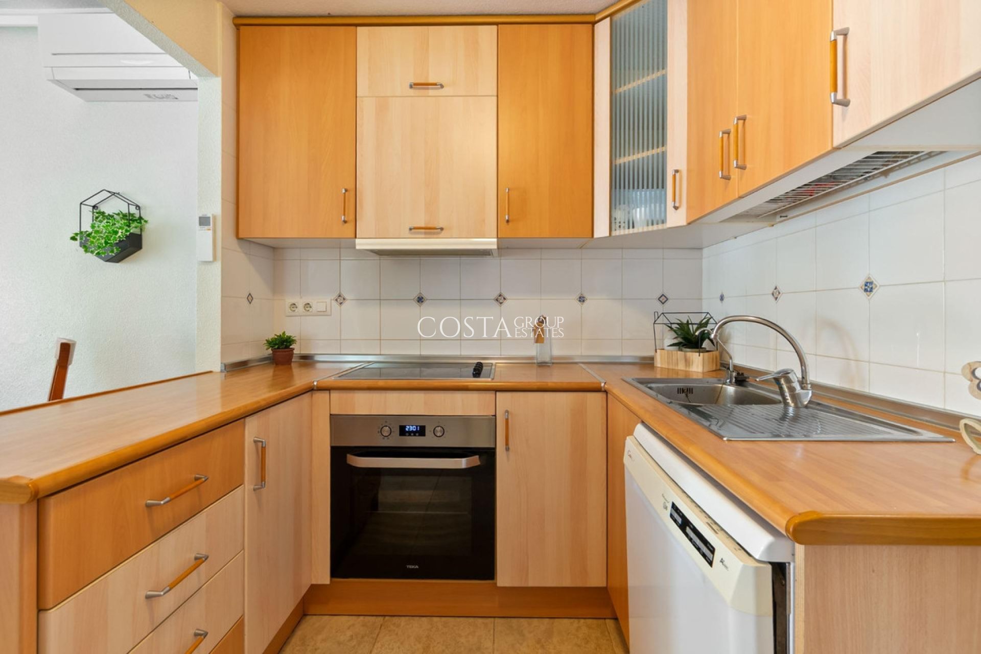 Herverkoop - Apartments -
Torrevieja - Aguas Nuevas