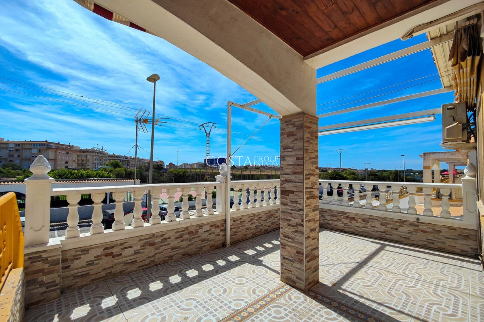 Herverkoop - Apartments -
Torrevieja - El Acequión - Los Náufragos