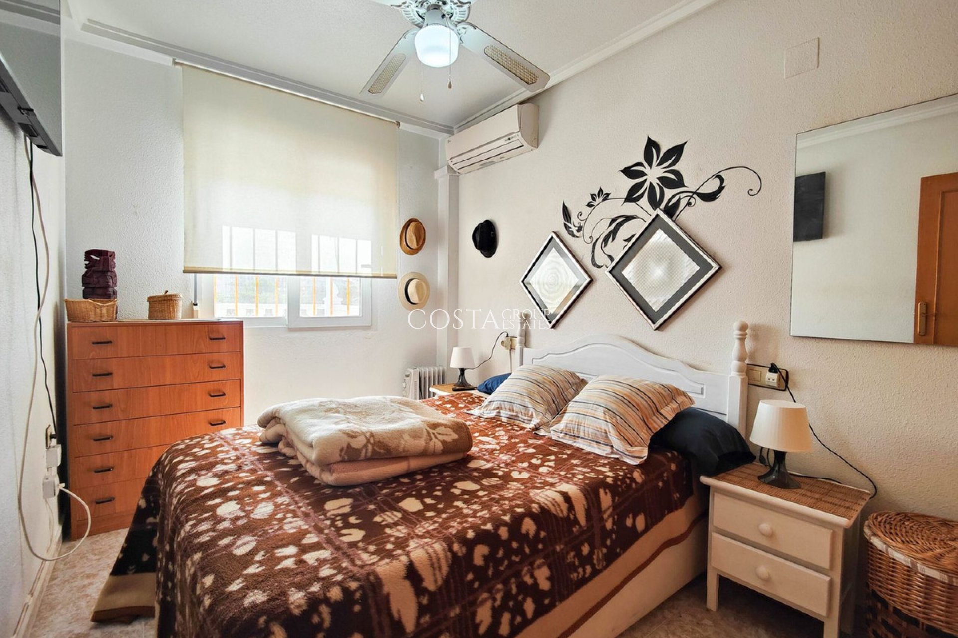 Herverkoop - Apartments -
Torrevieja - El Acequión - Los Náufragos