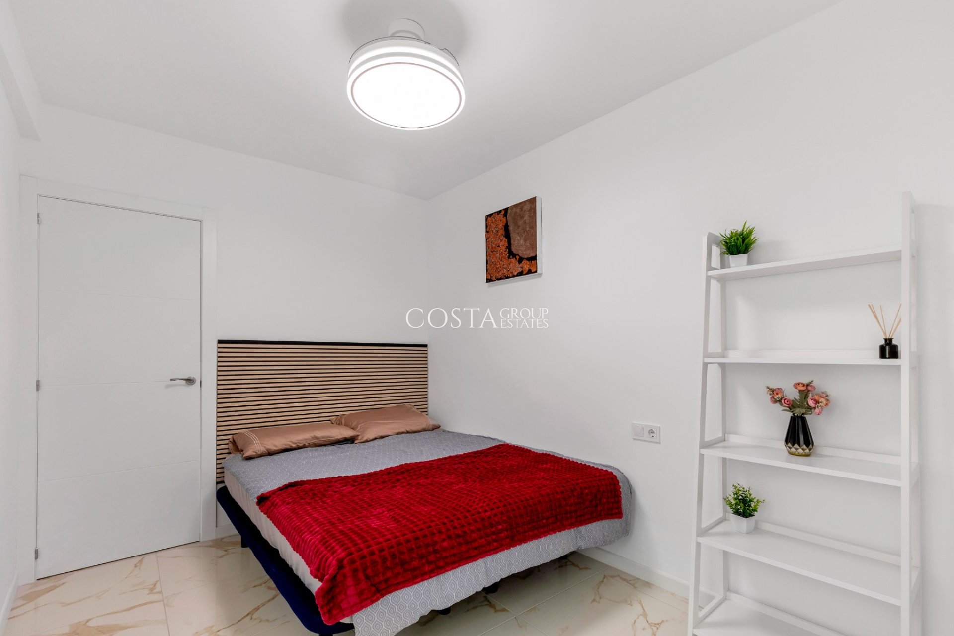 Herverkoop - Apartments -
Torrevieja - La Mata