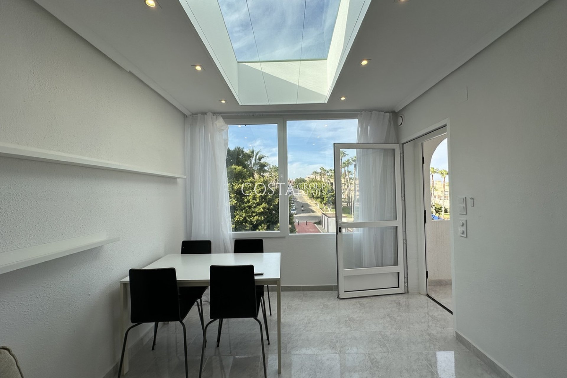 Herverkoop - Apartments -
Torrevieja - La Mata