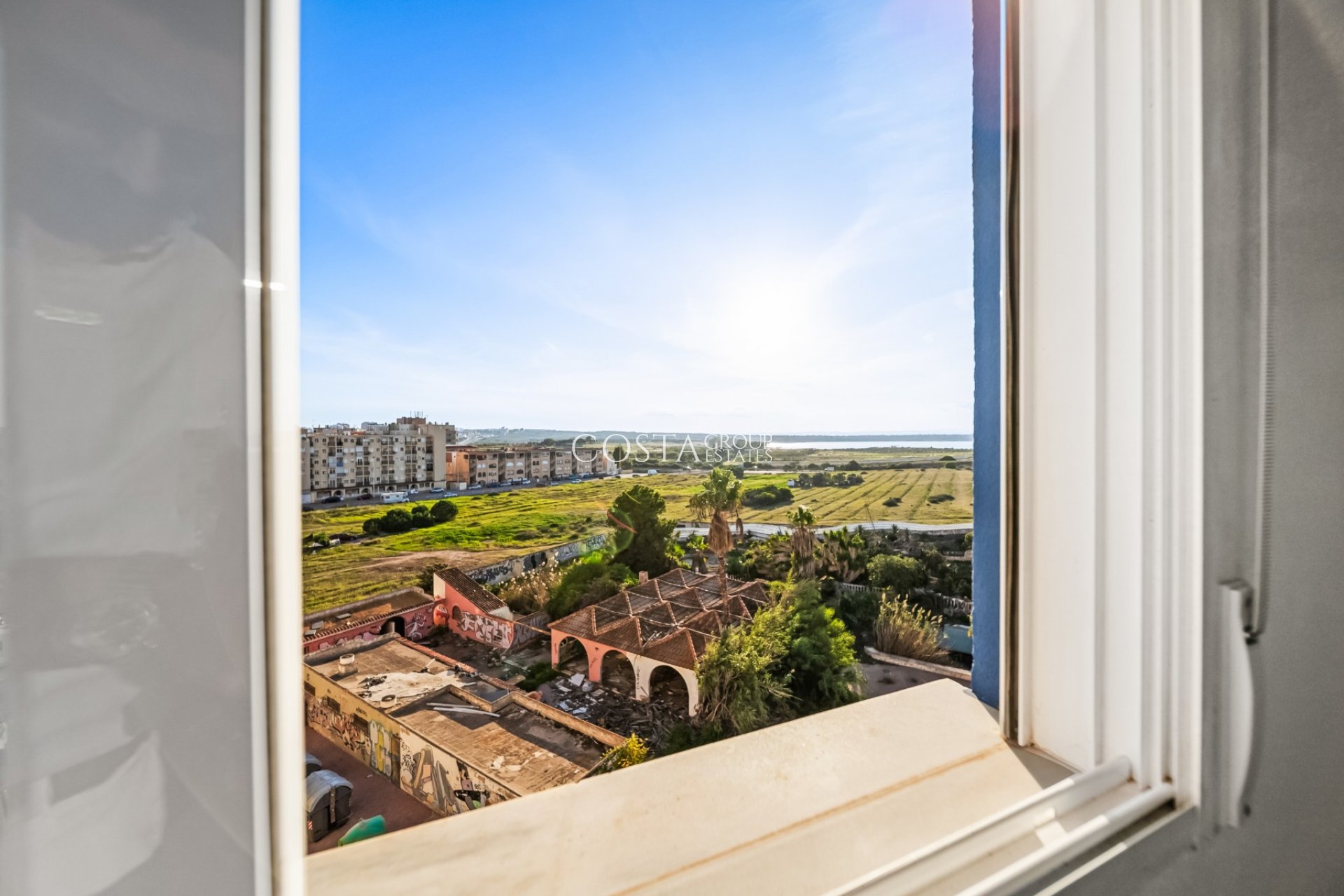 Herverkoop - Apartments -
Torrevieja - La Mata