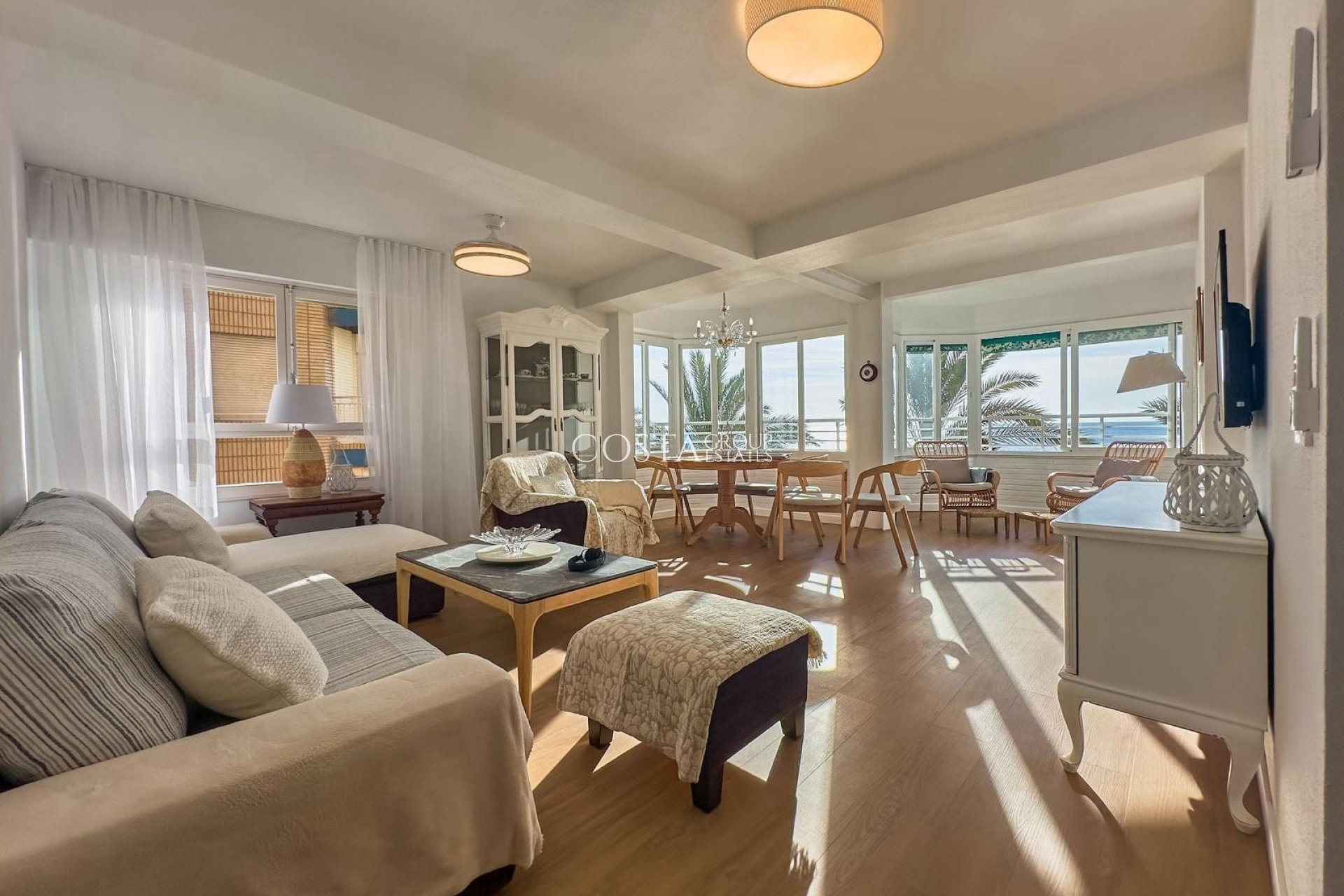 Herverkoop - Apartments -
Torrevieja - Playa del Cura