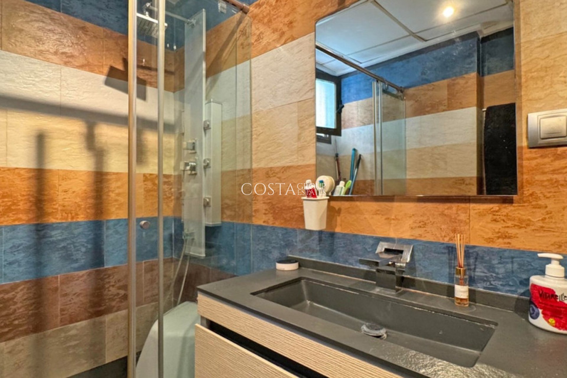 Herverkoop - Apartments -
Torrevieja - Playa del Cura