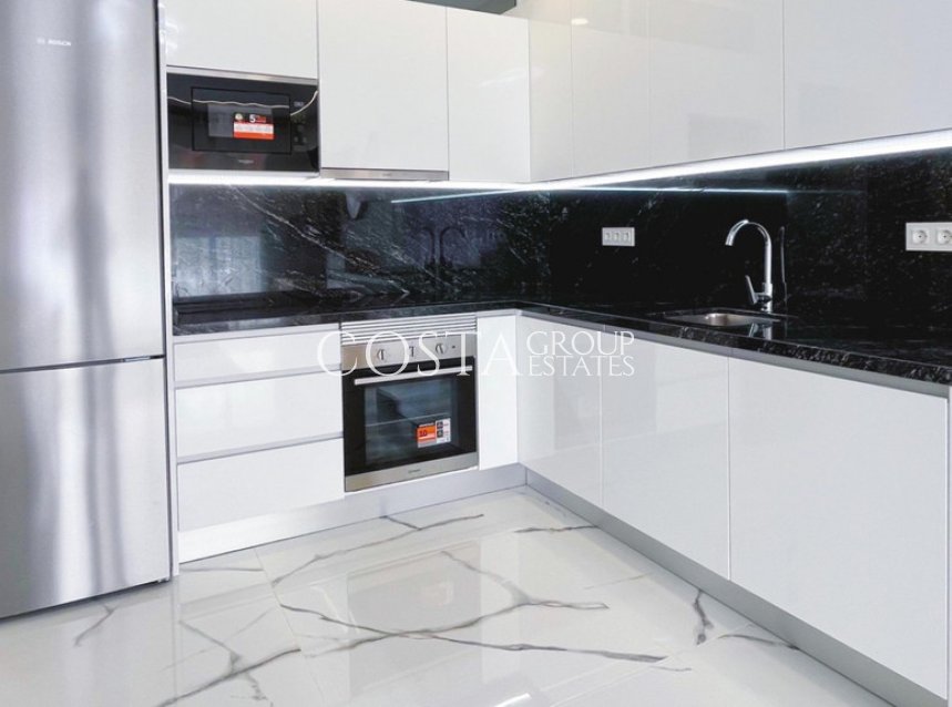 Herverkoop - Apartments -
Torrevieja - Playa del Cura