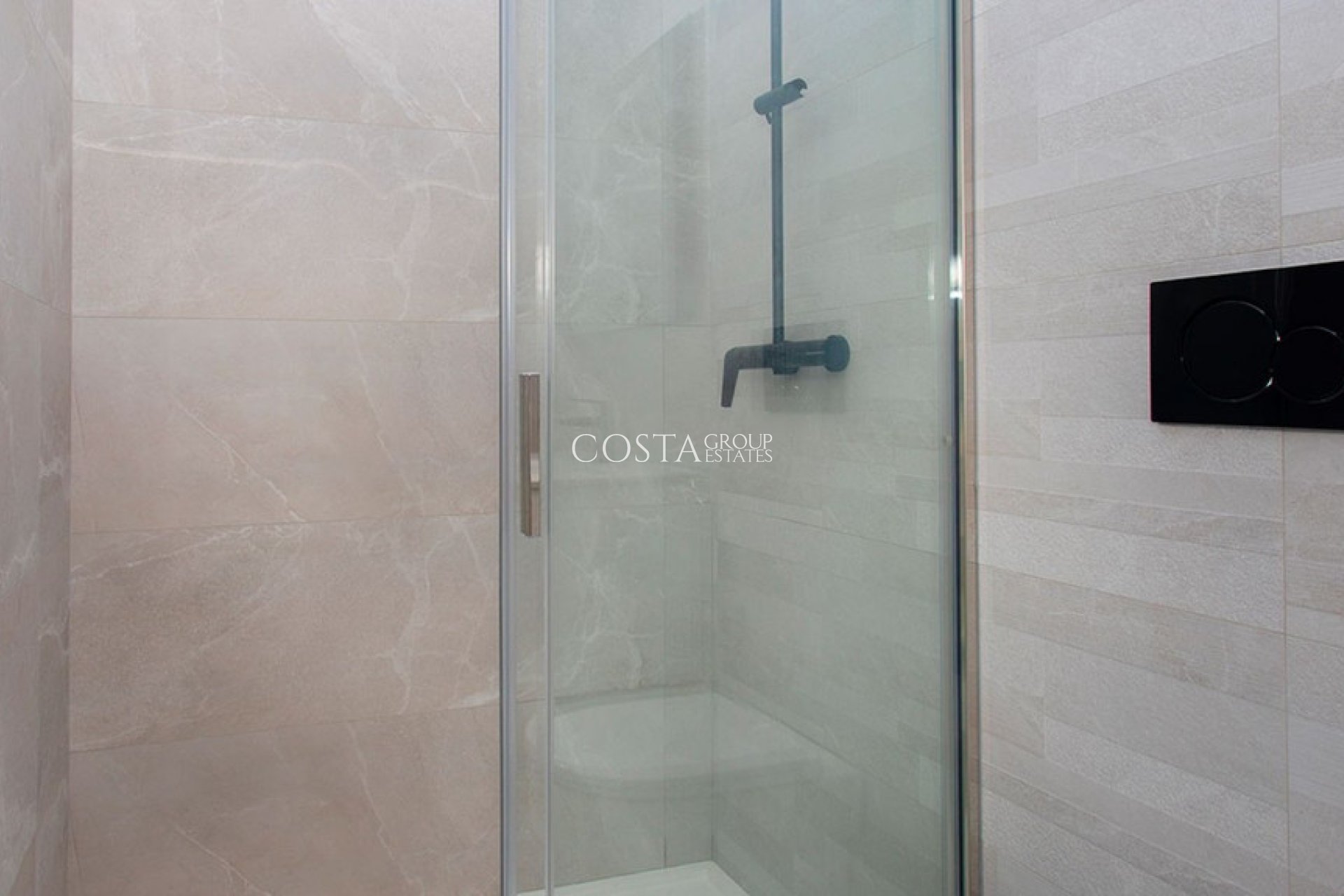 Herverkoop - Apartments -
Torrevieja - Playa del Cura