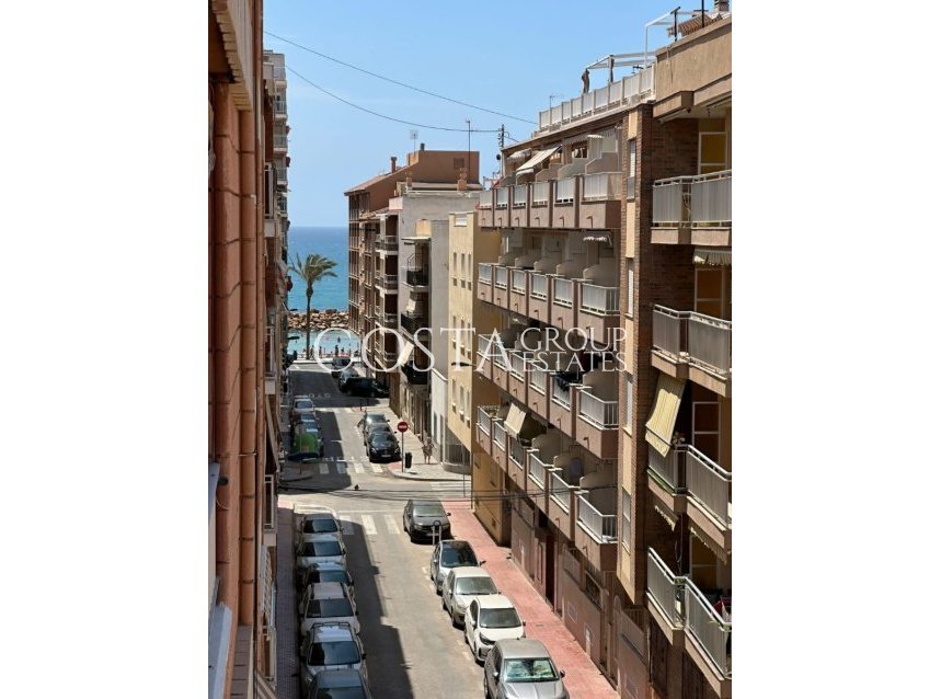 Herverkoop - Apartments -
Torrevieja - Playa del Cura