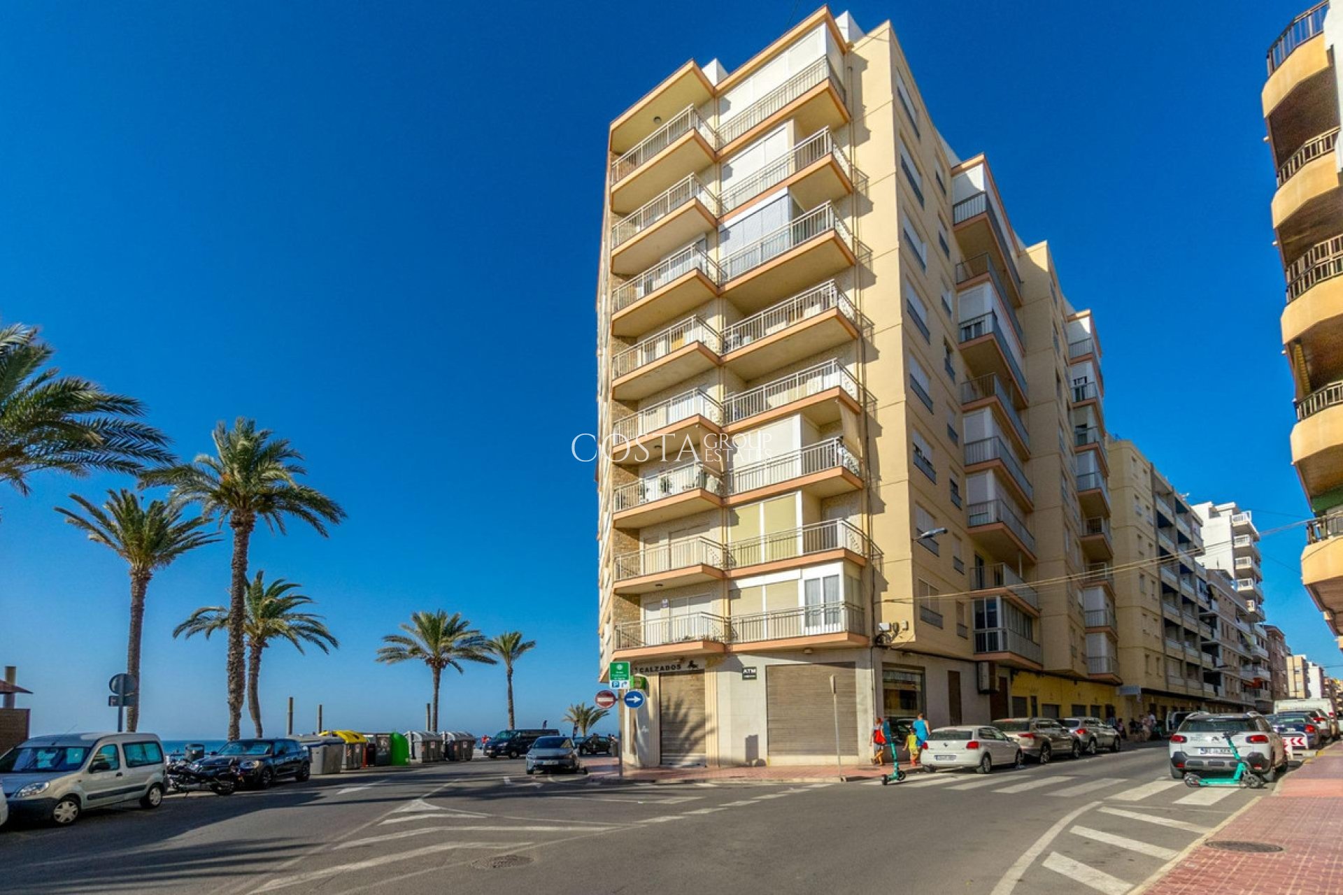 Herverkoop - Apartments -
Torrevieja - Playa del Cura