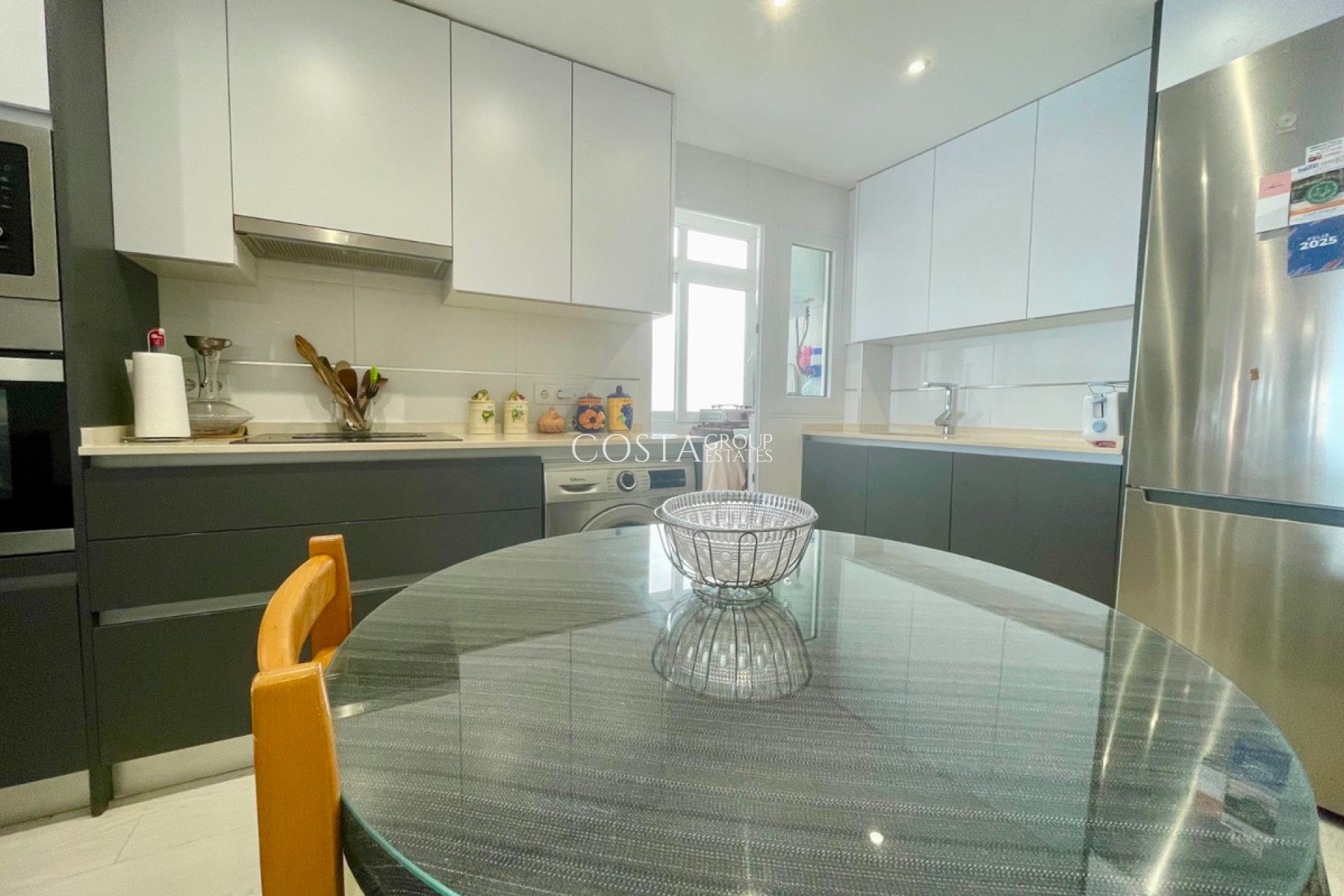 Herverkoop - Apartments -
Torrevieja - Playa del Cura