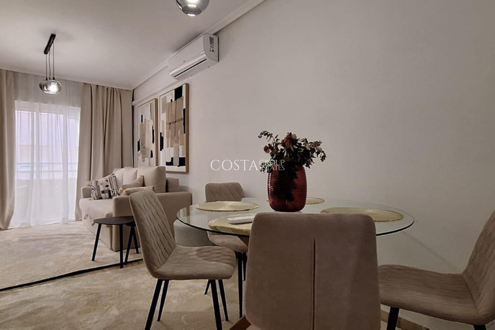 Herverkoop - Apartments -
Torrevieja - Torrevieja Centro