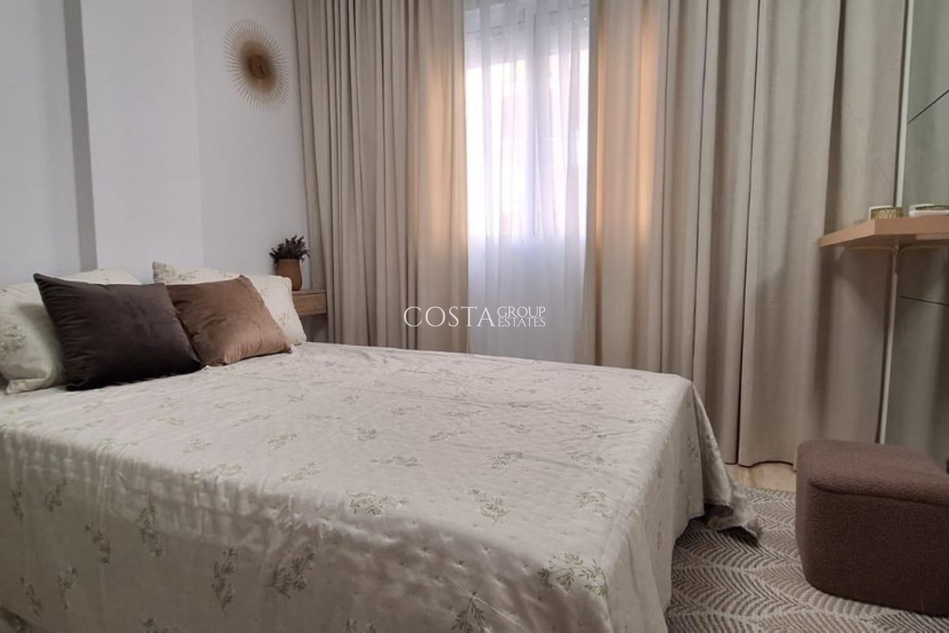 Herverkoop - Apartments -
Torrevieja - Torrevieja Centro