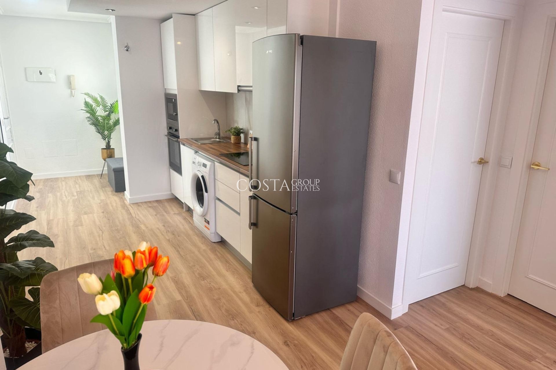 Herverkoop - Apartments -
Torrevieja - Torrevieja Centro