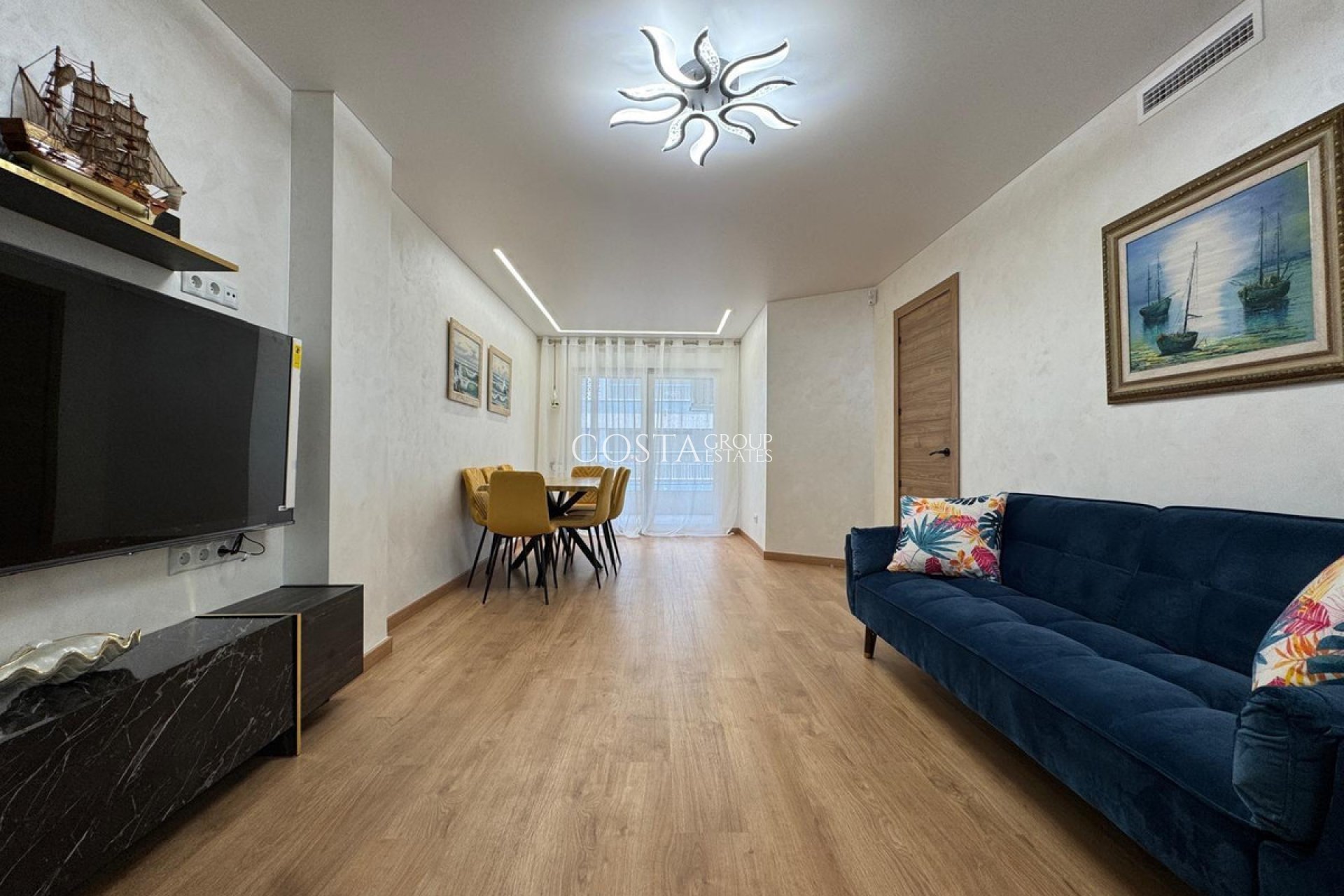 Herverkoop - Apartments -
Torrevieja - Torrevieja Centro