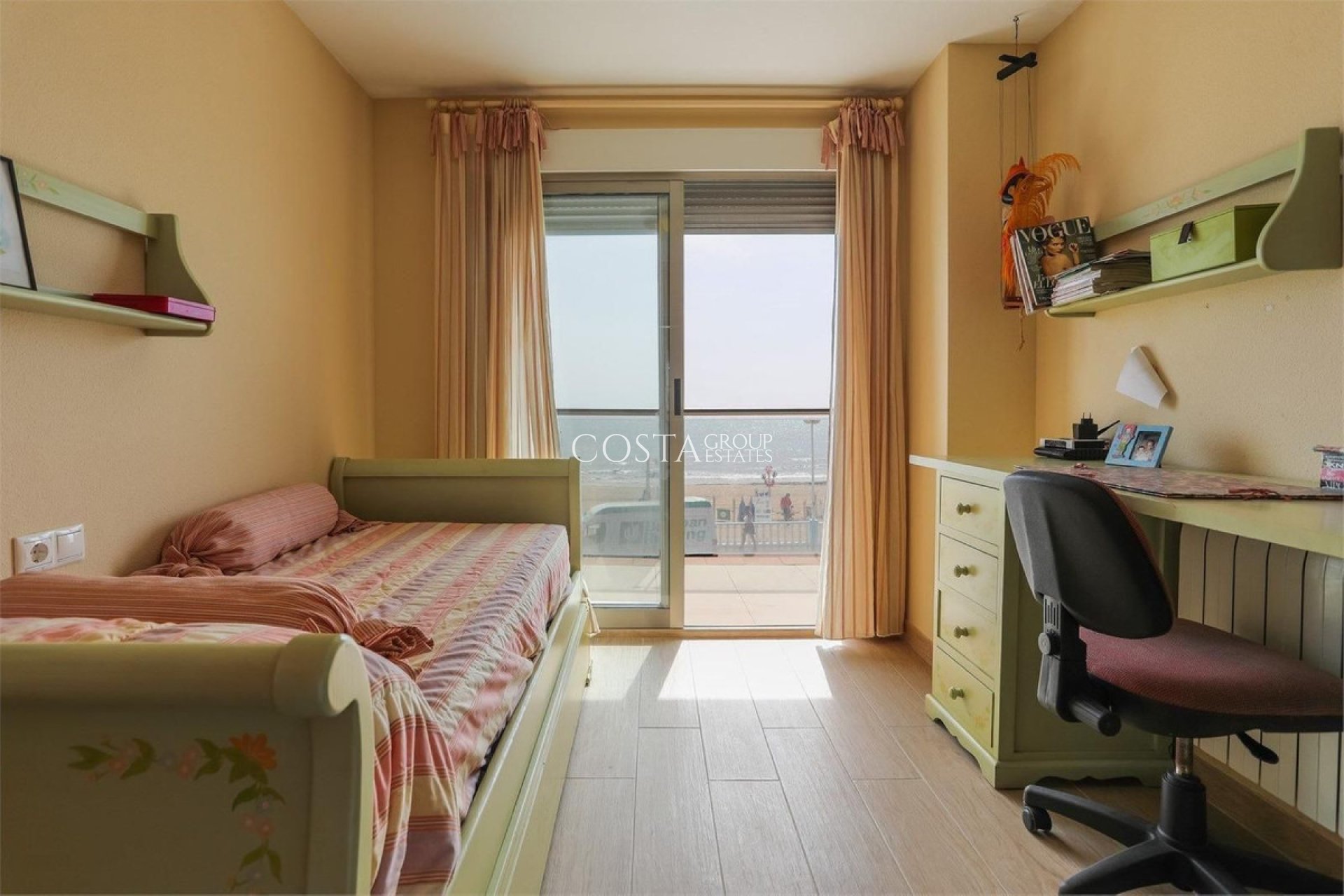 Herverkoop - Apartments -
Torrevieja - Torrevieja Centro