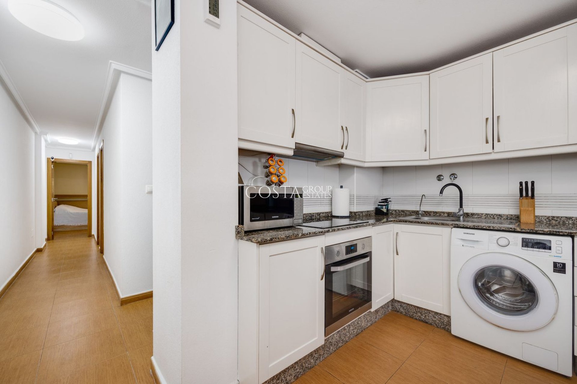 Herverkoop - Apartments -
Torrevieja - Torrevieja Centro