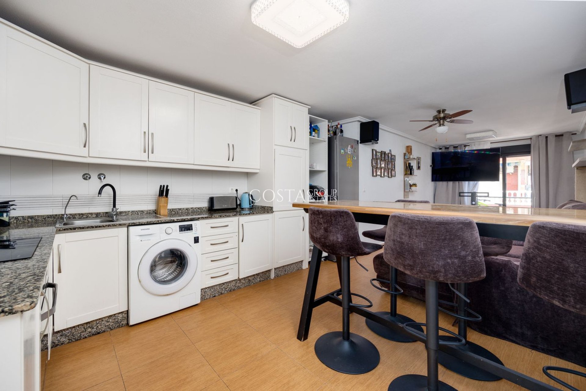 Herverkoop - Apartments -
Torrevieja - Torrevieja Centro