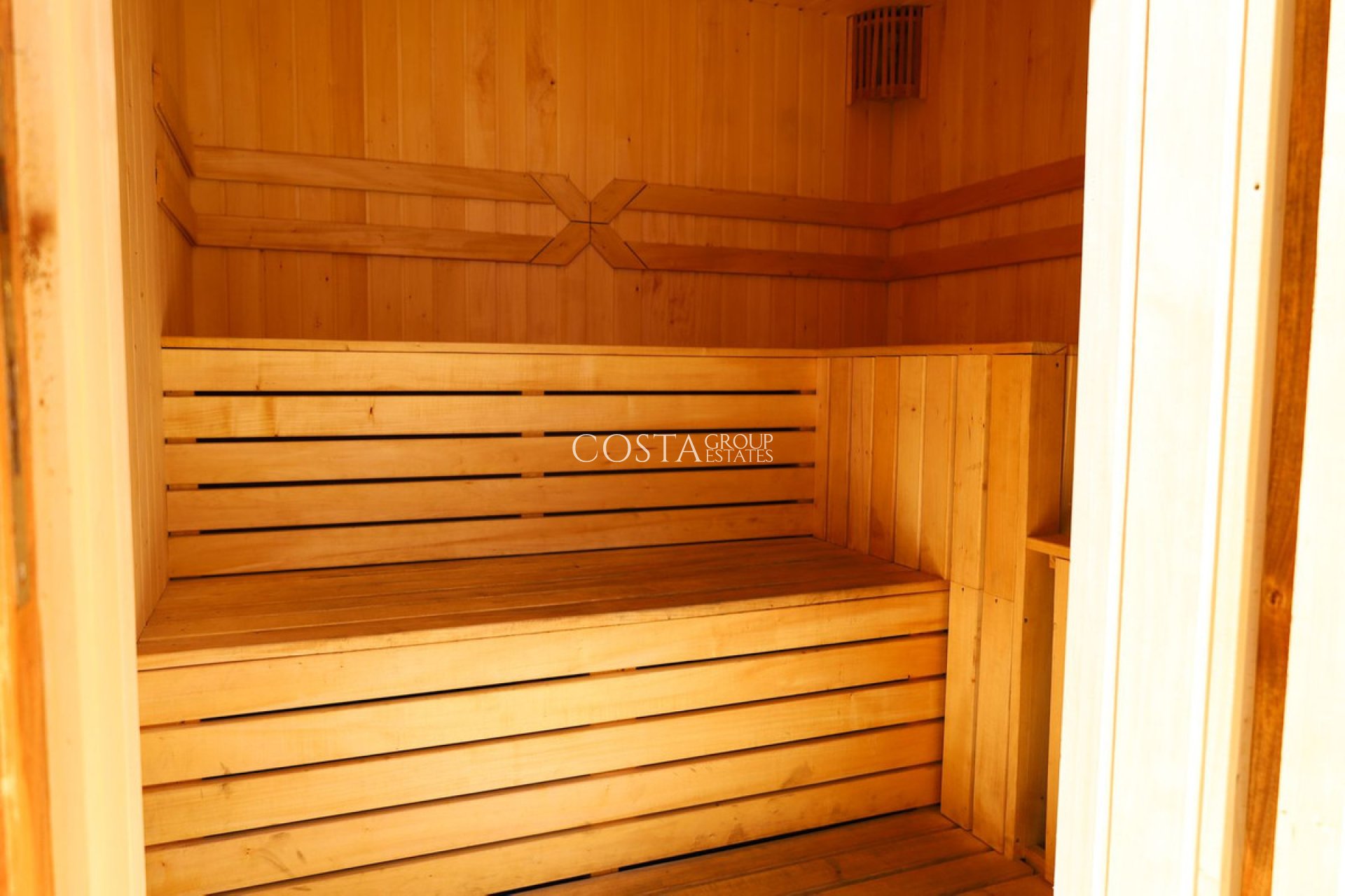 Herverkoop - Apartments -
Torrevieja - Torrevieja Centro