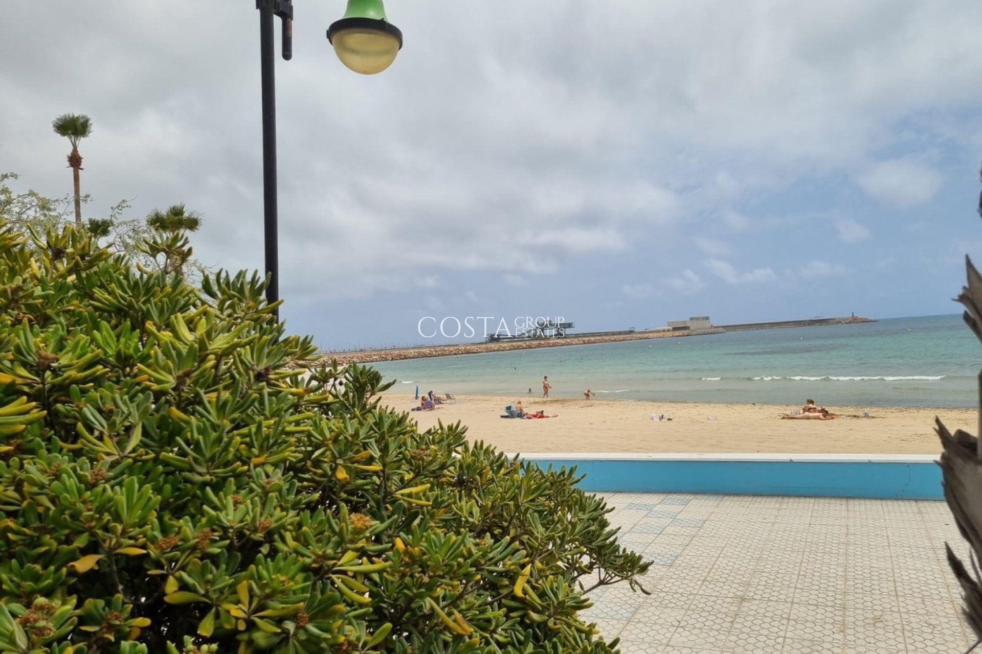 Herverkoop - Apartments -
Torrevieja - Torrevieja Centro